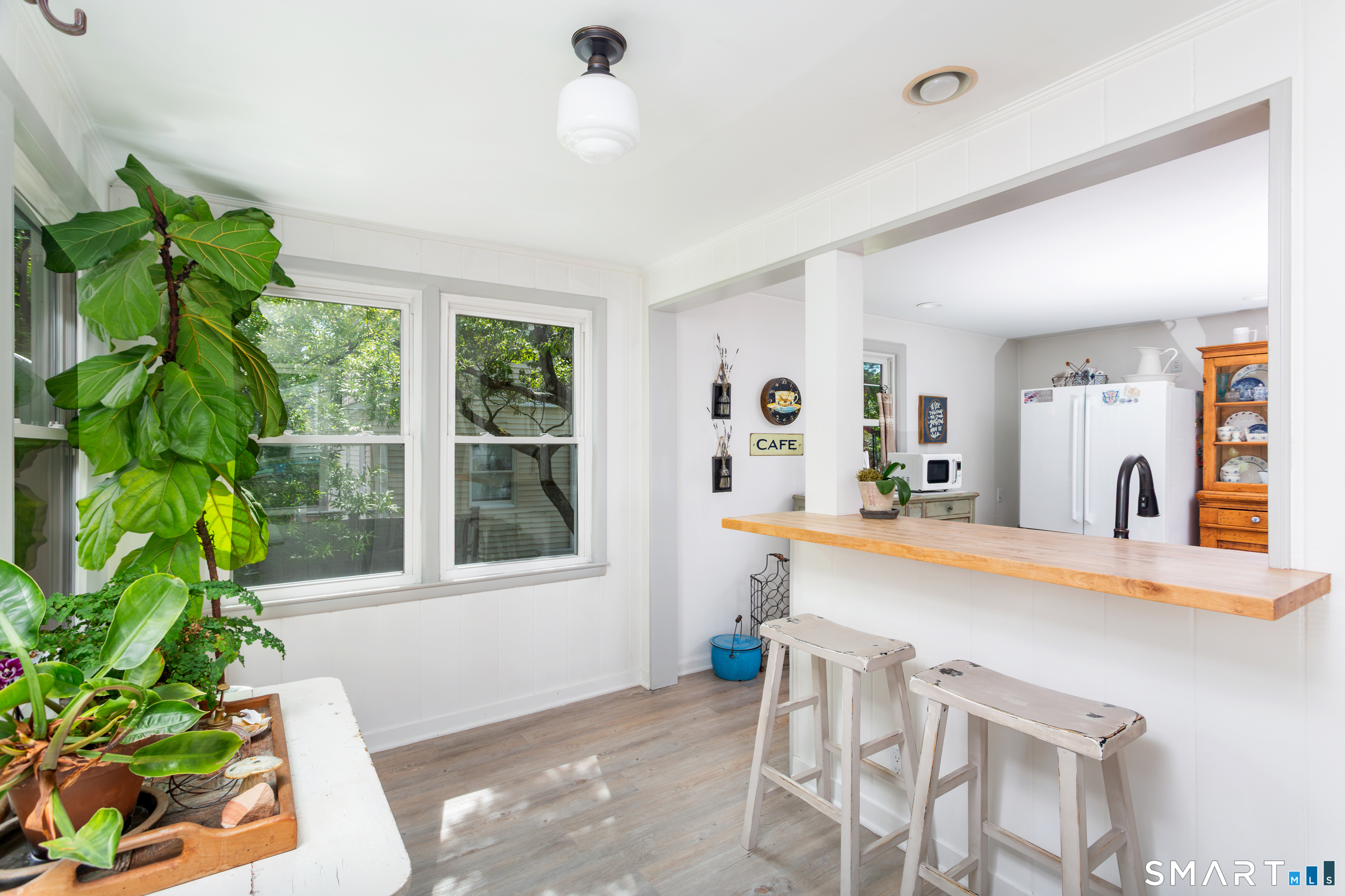 127 Moritz Place