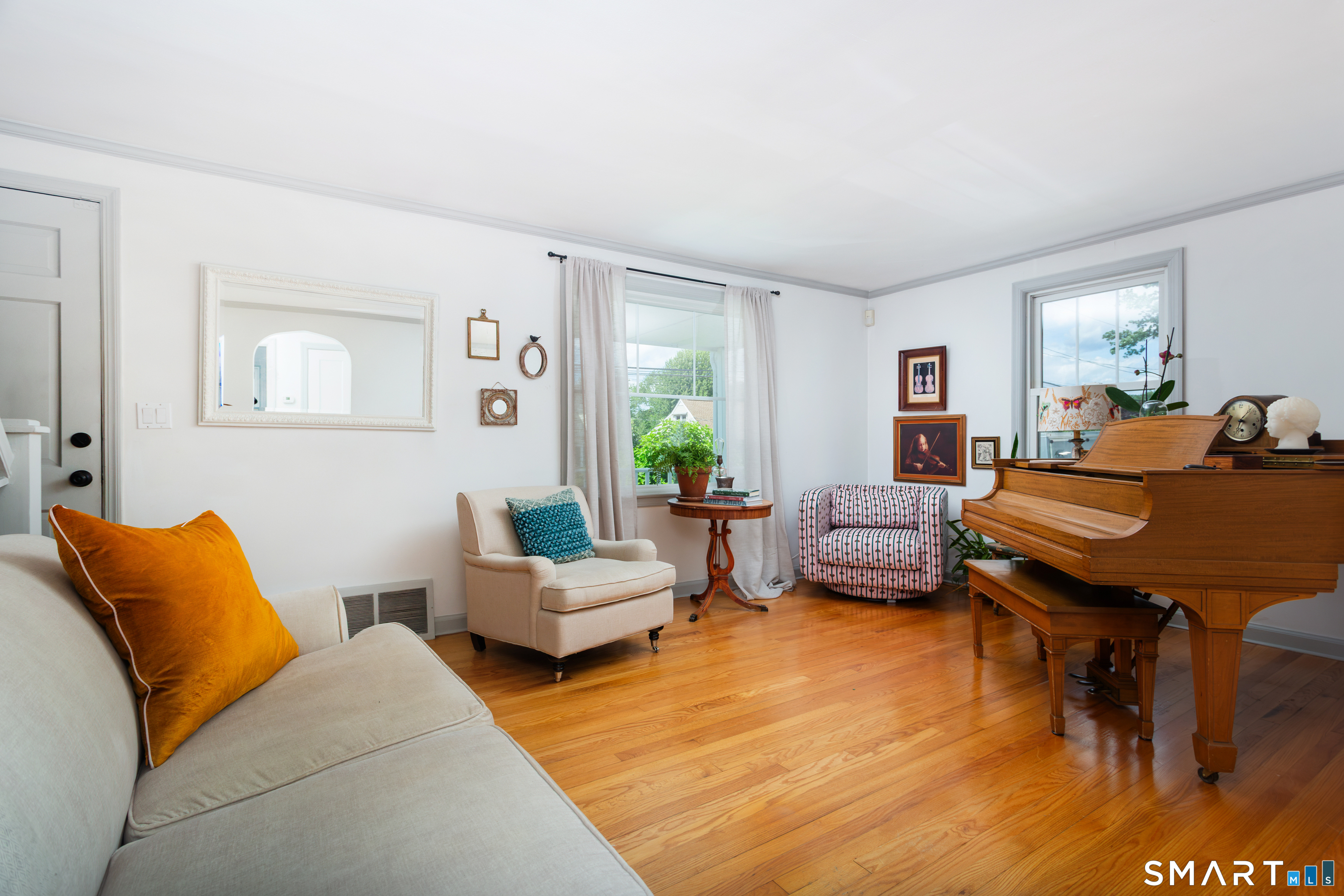 127 Moritz Place