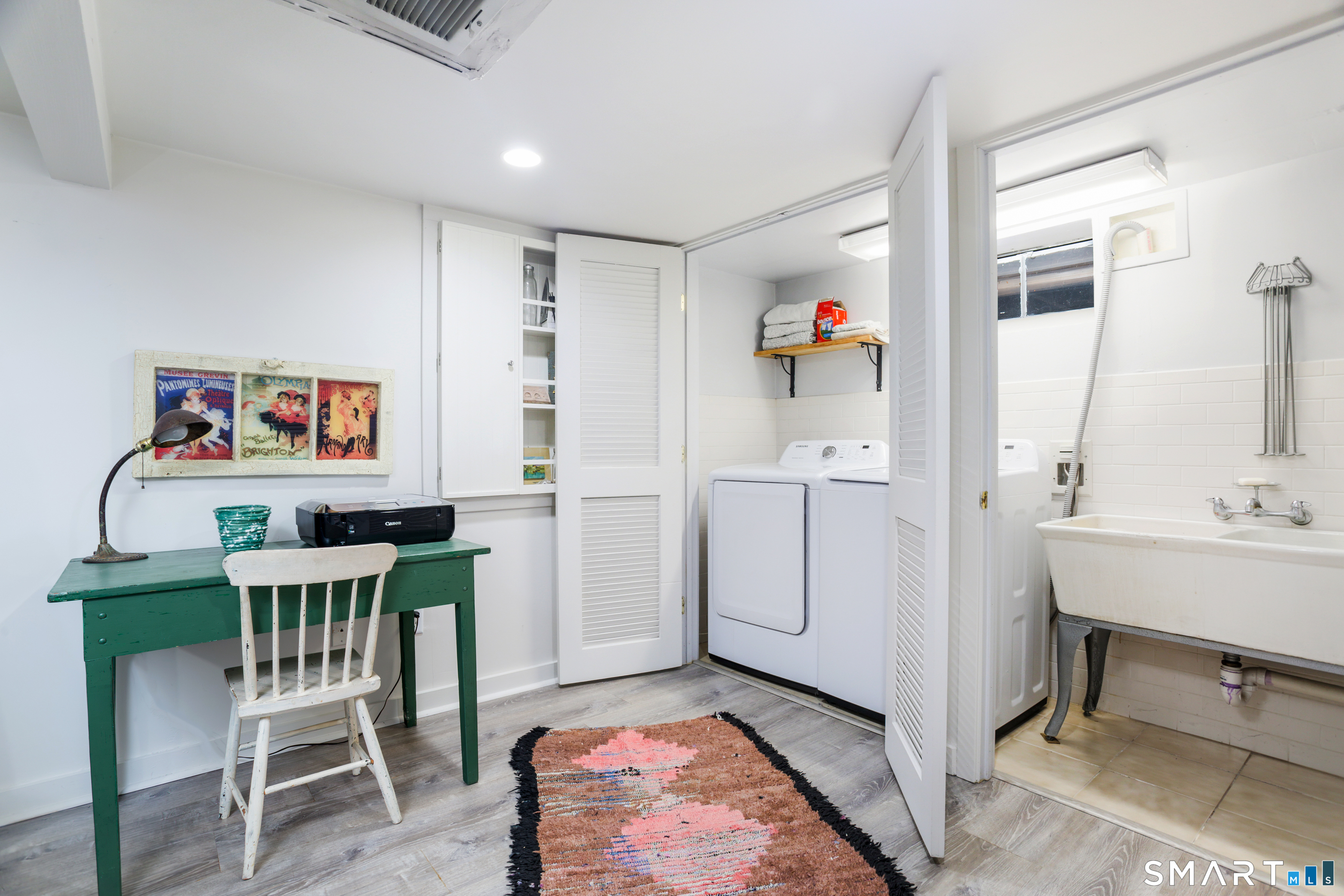 127 Moritz Place