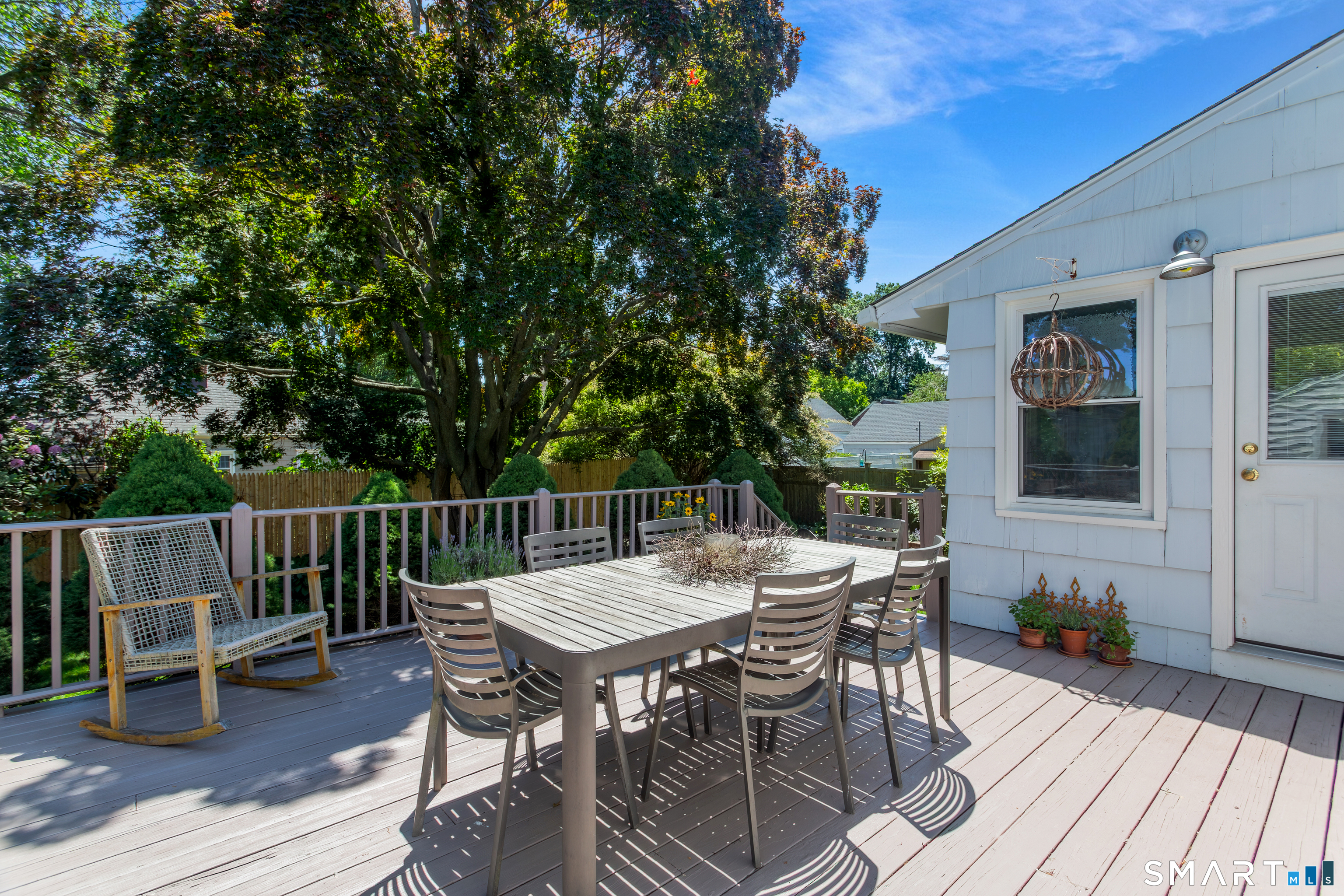 127 Moritz Place