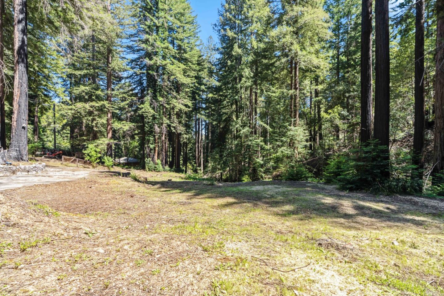 345 Spring Creek RD