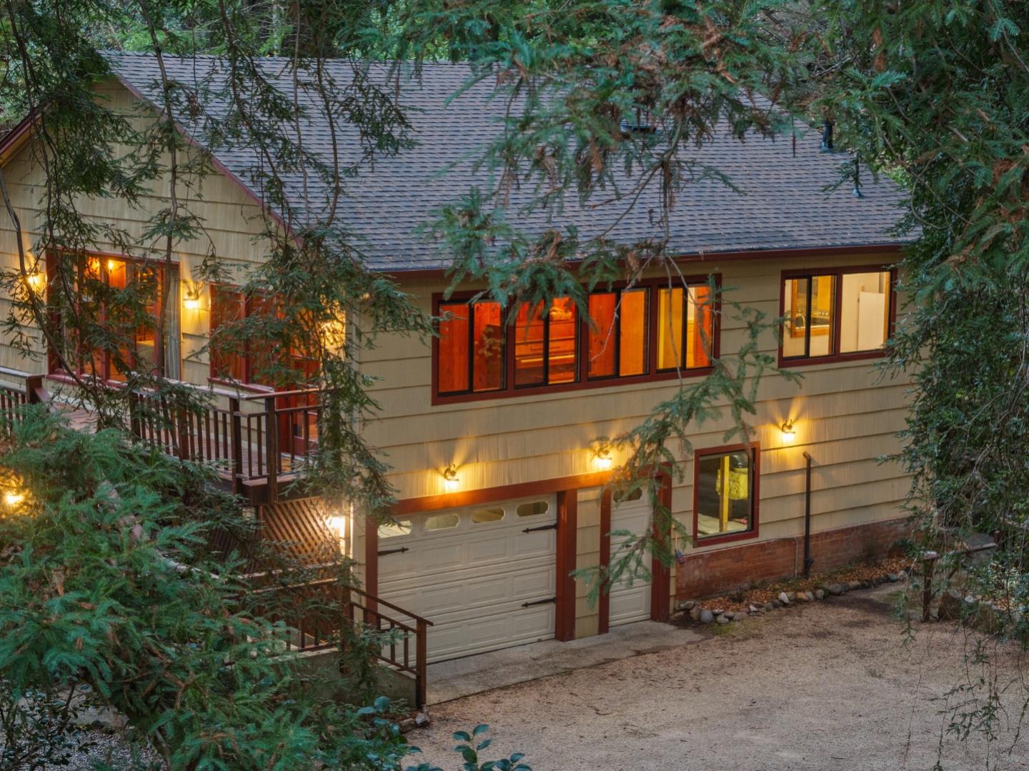 175 Stirling WAY