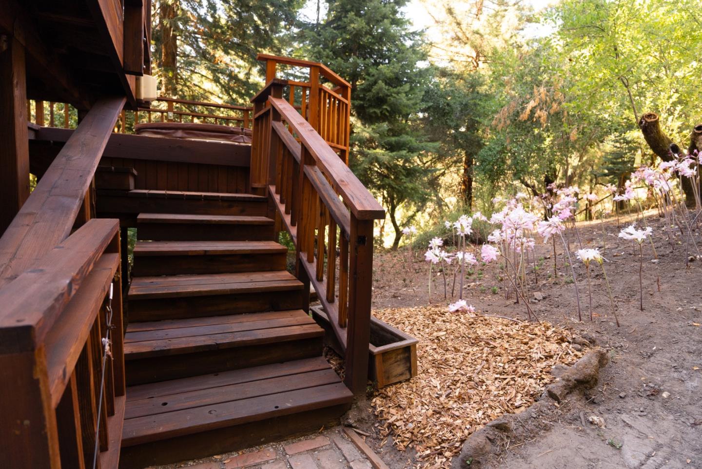 175 Stirling WAY