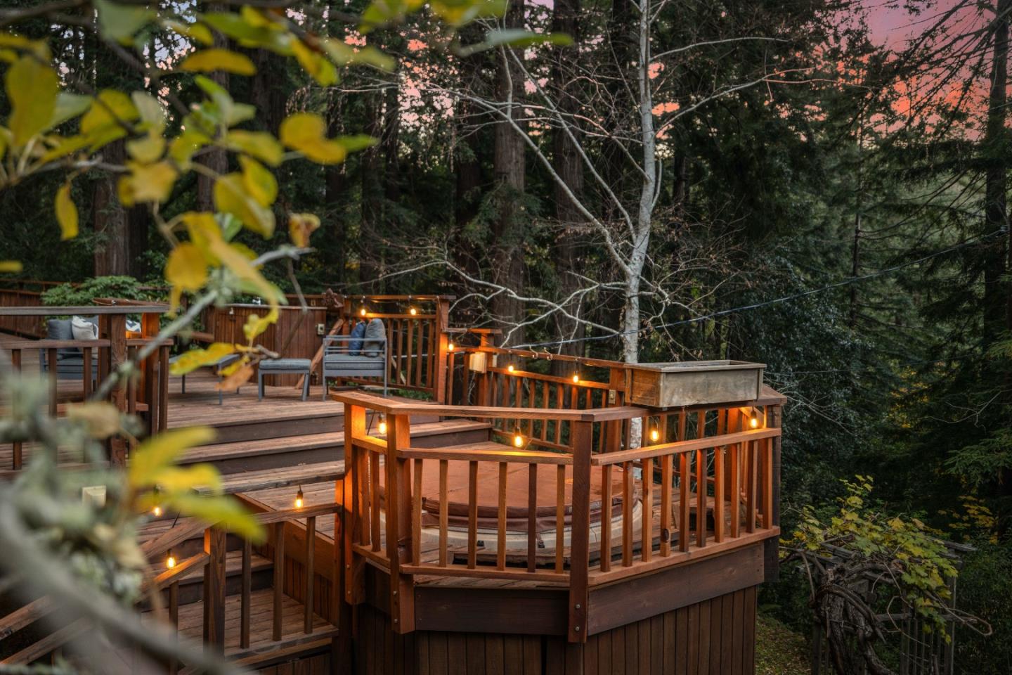 175 Stirling WAY
