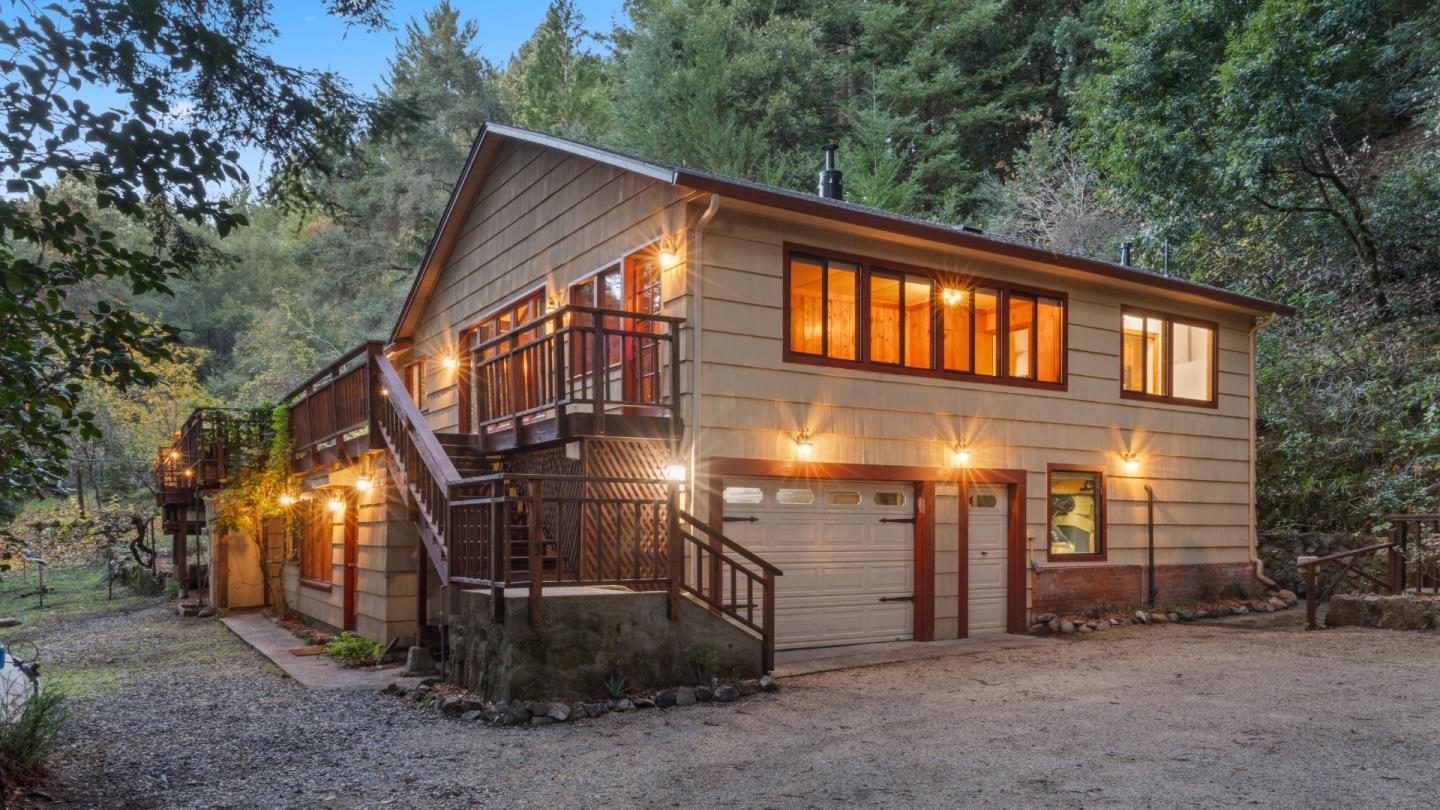 175 Stirling WAY