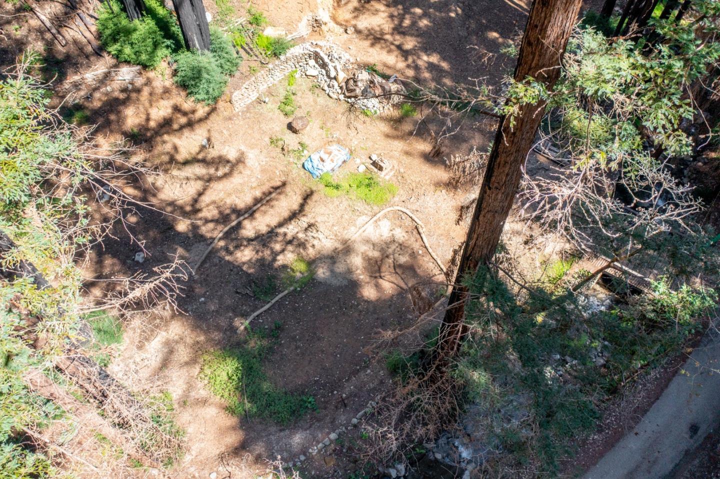 11810 Clear Creek