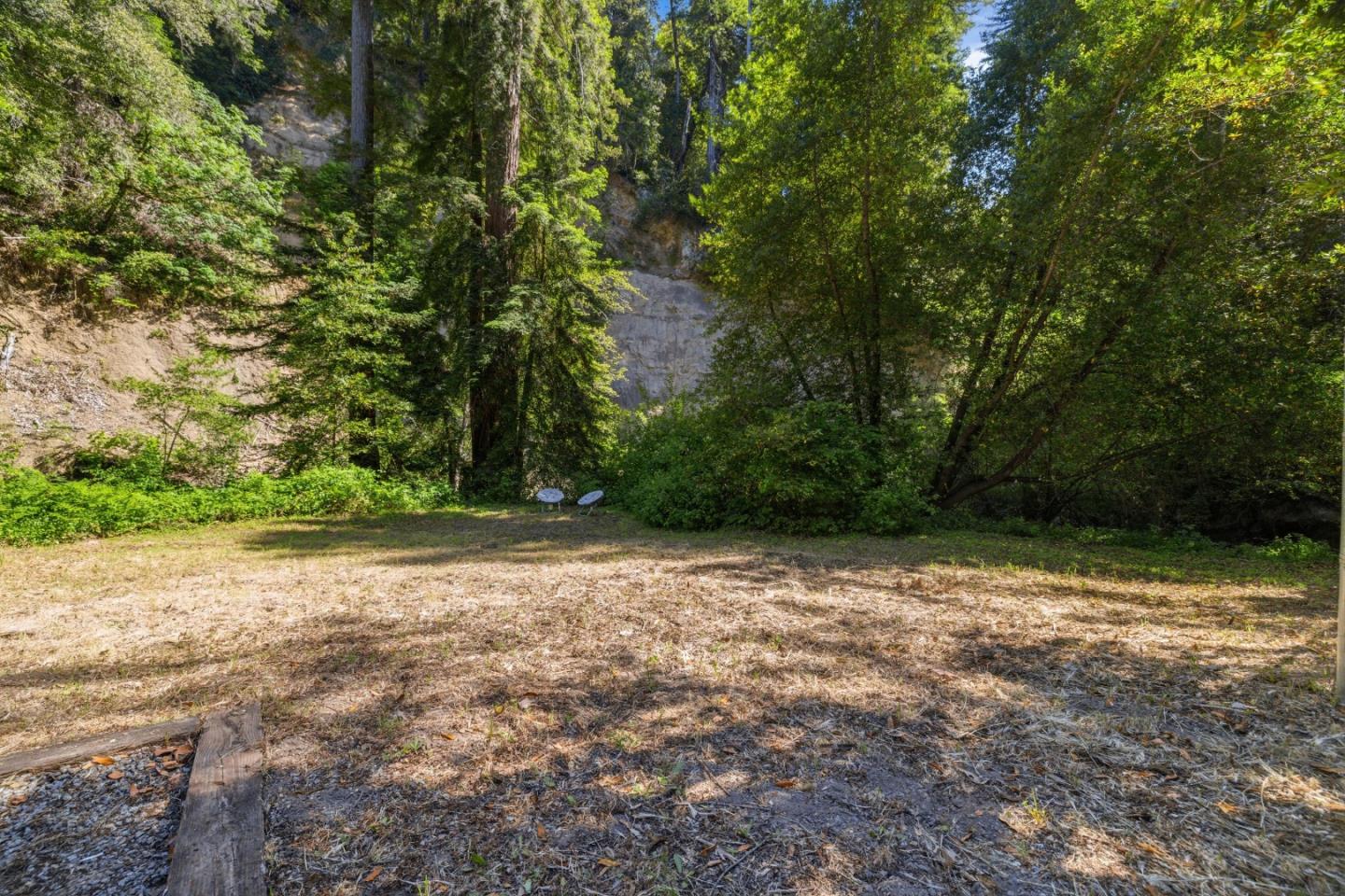15740 Forest Hill Drive