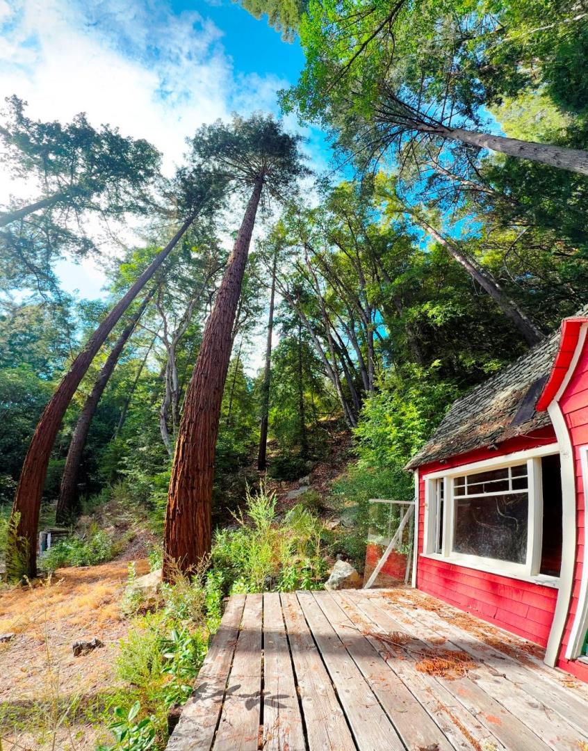 320 Timber Cove