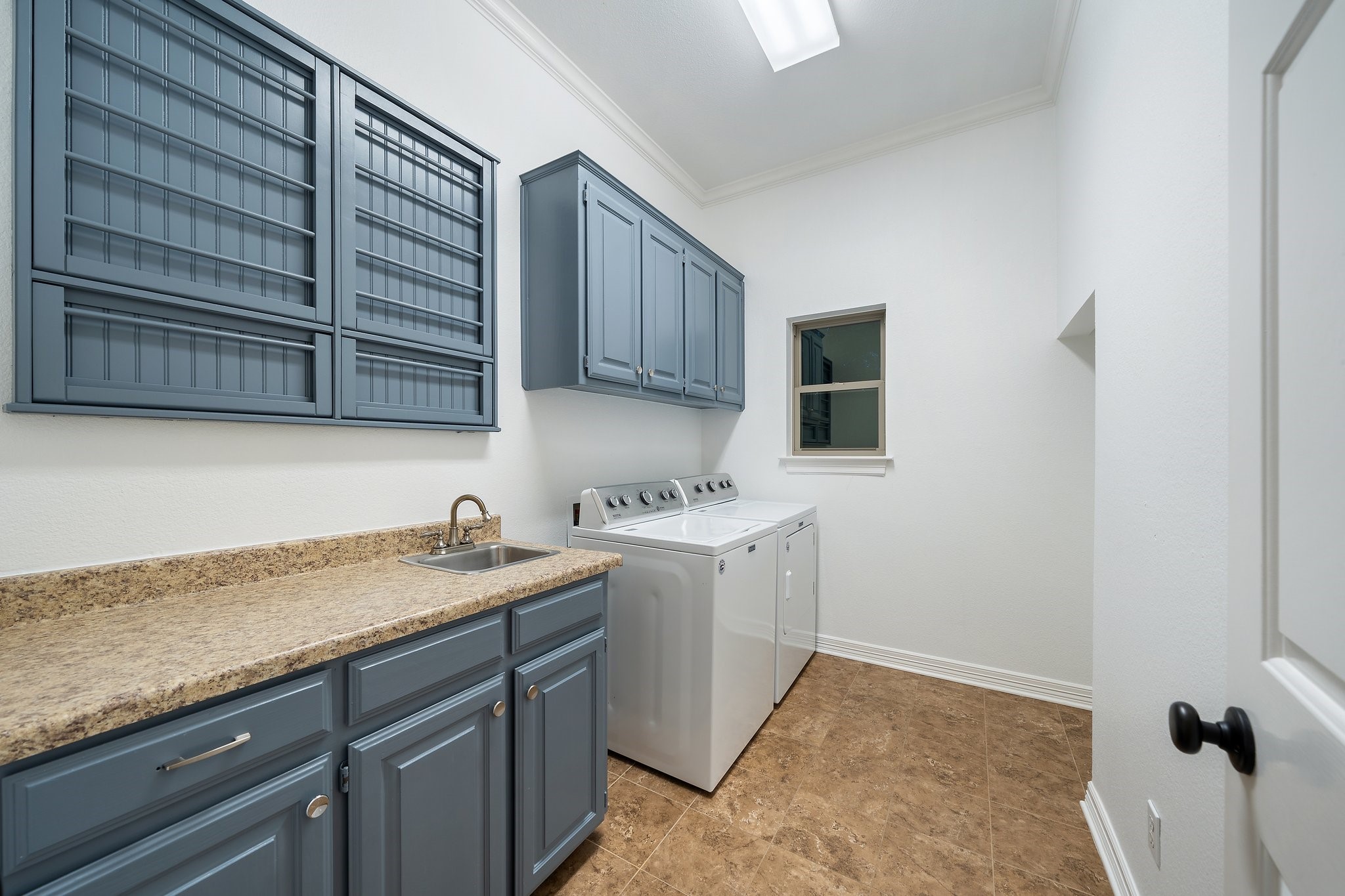 1206 Brazos Drive