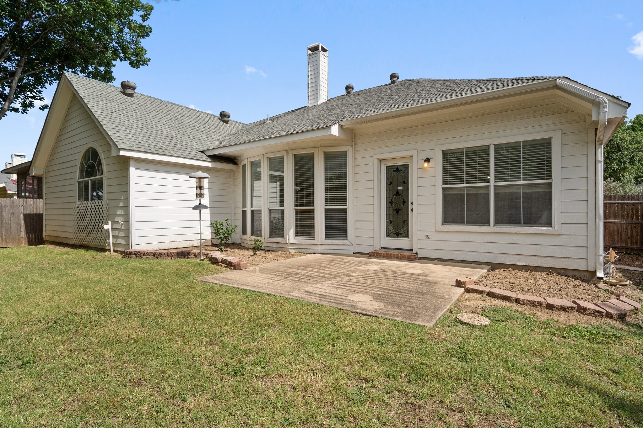 6905 Windwood Trail