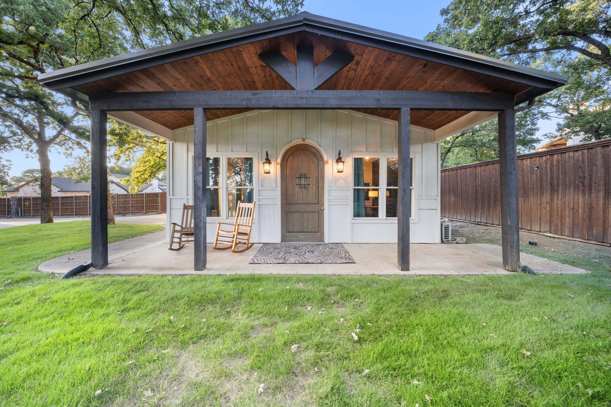 1287 Sunshine Lane