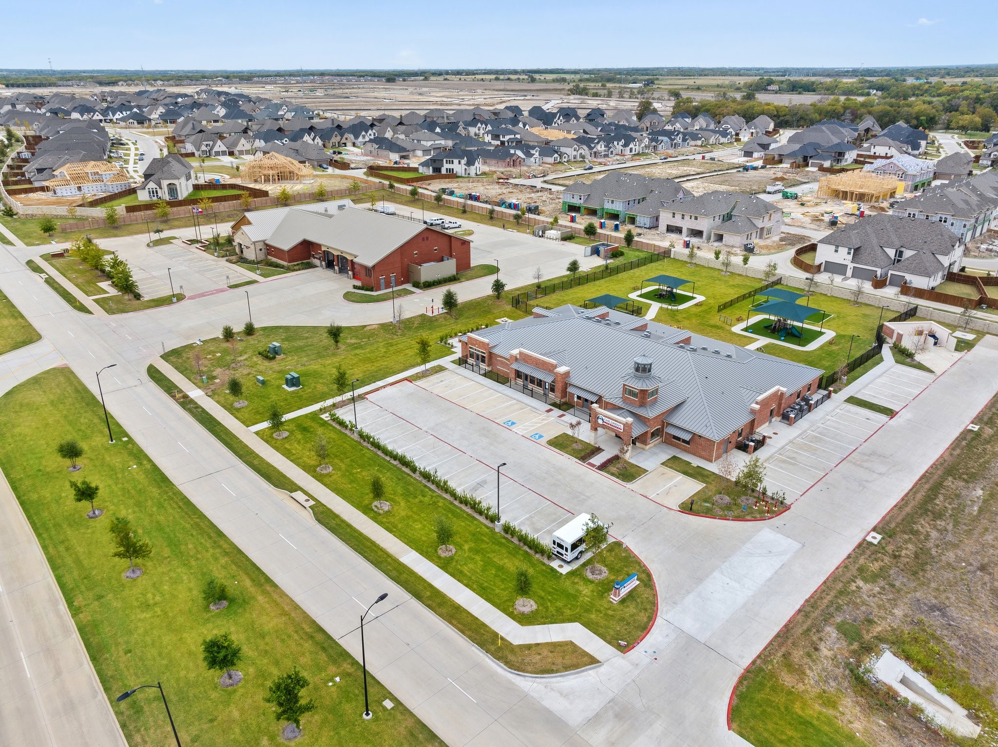 800 Neches River Drive