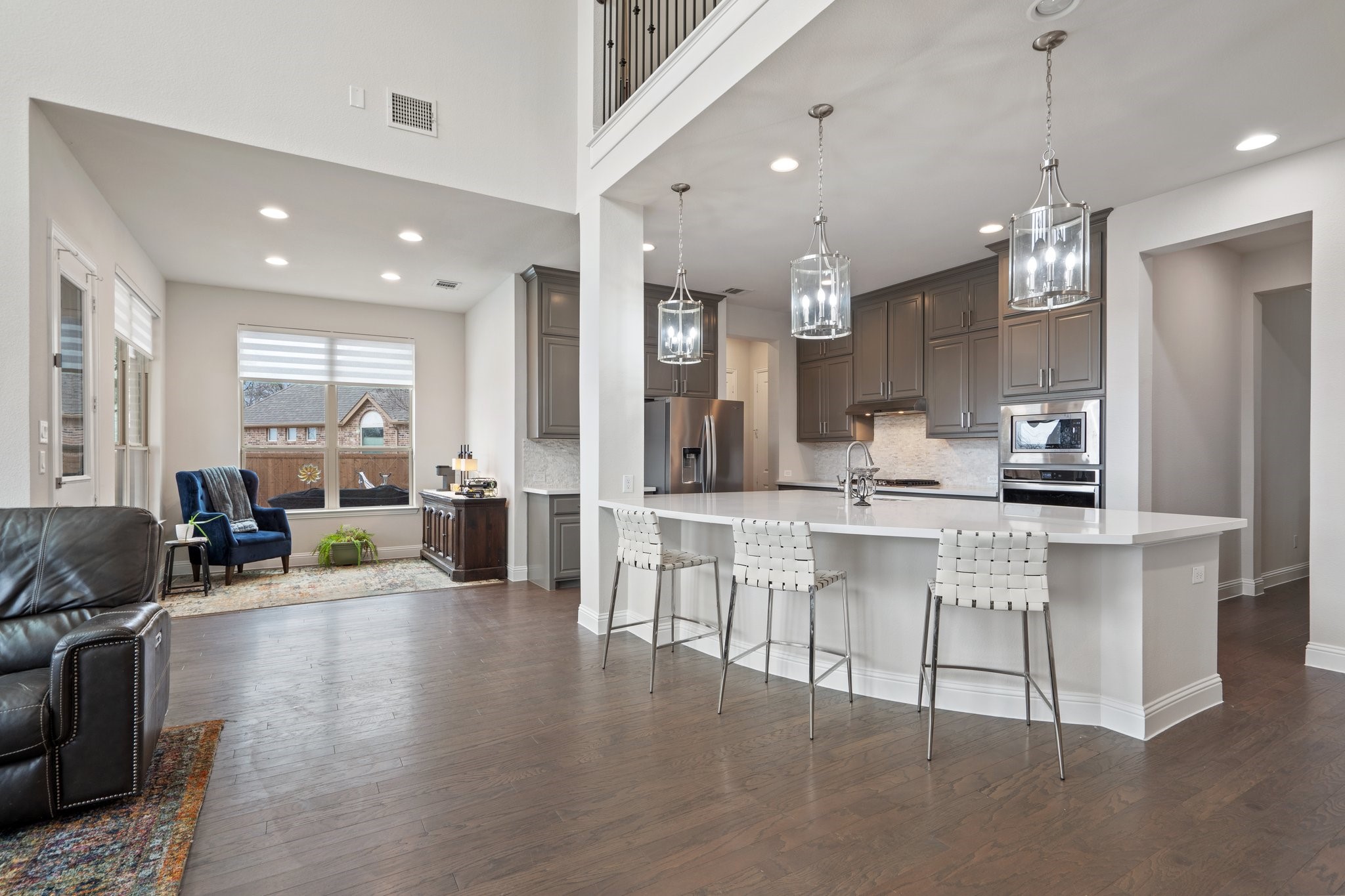 800 Neches River Drive