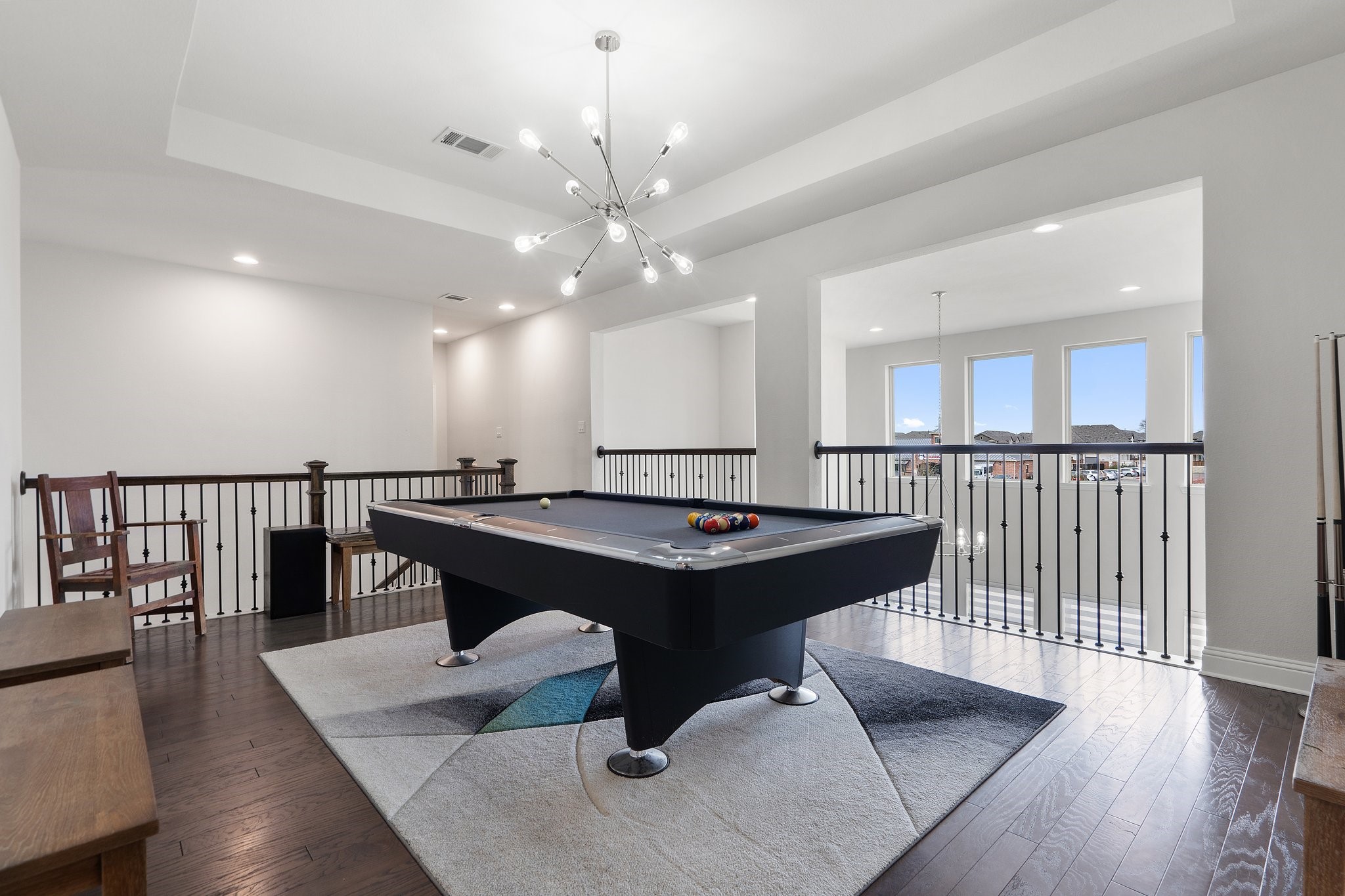 800 Neches River Drive