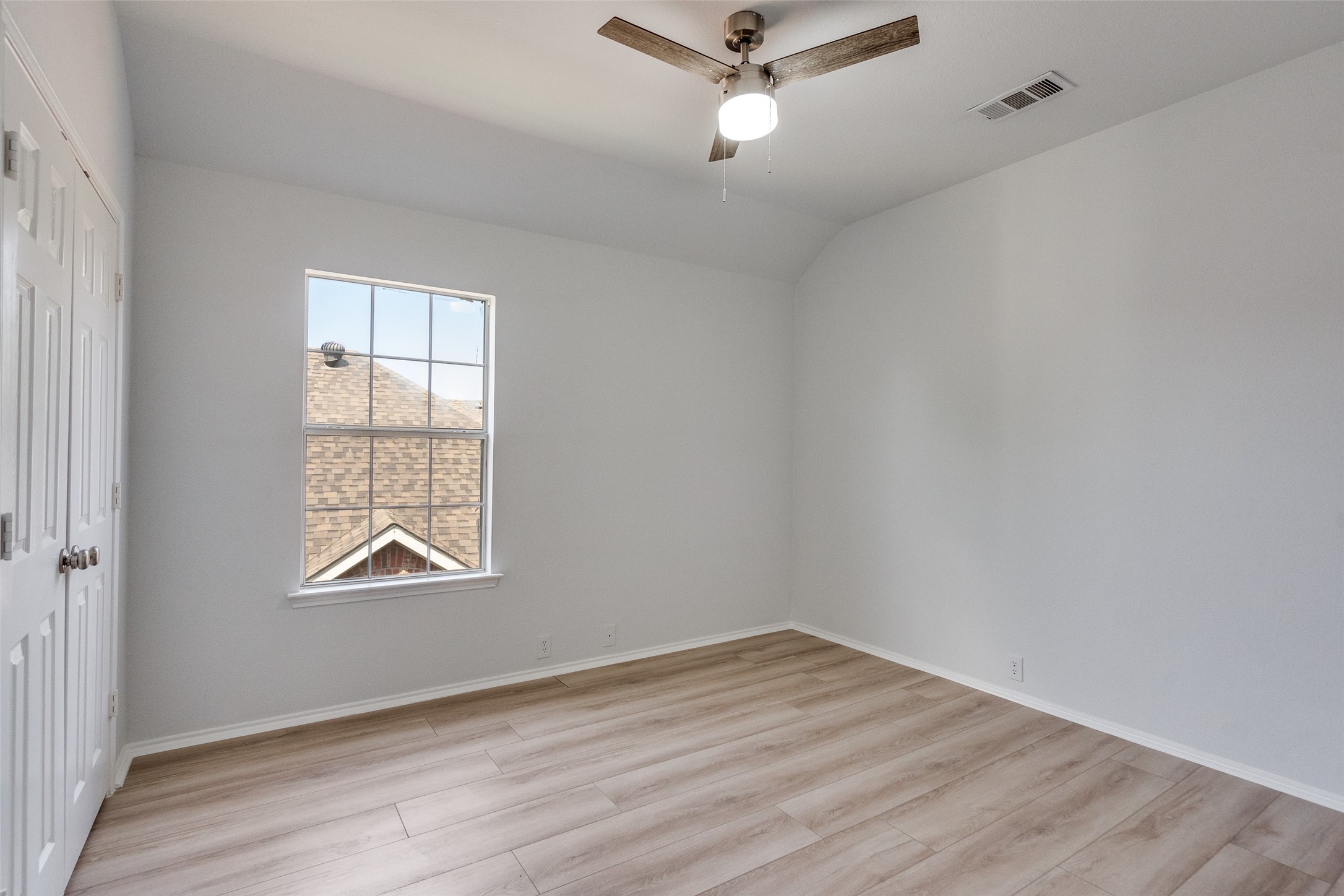 2320 Cimmaron Drive