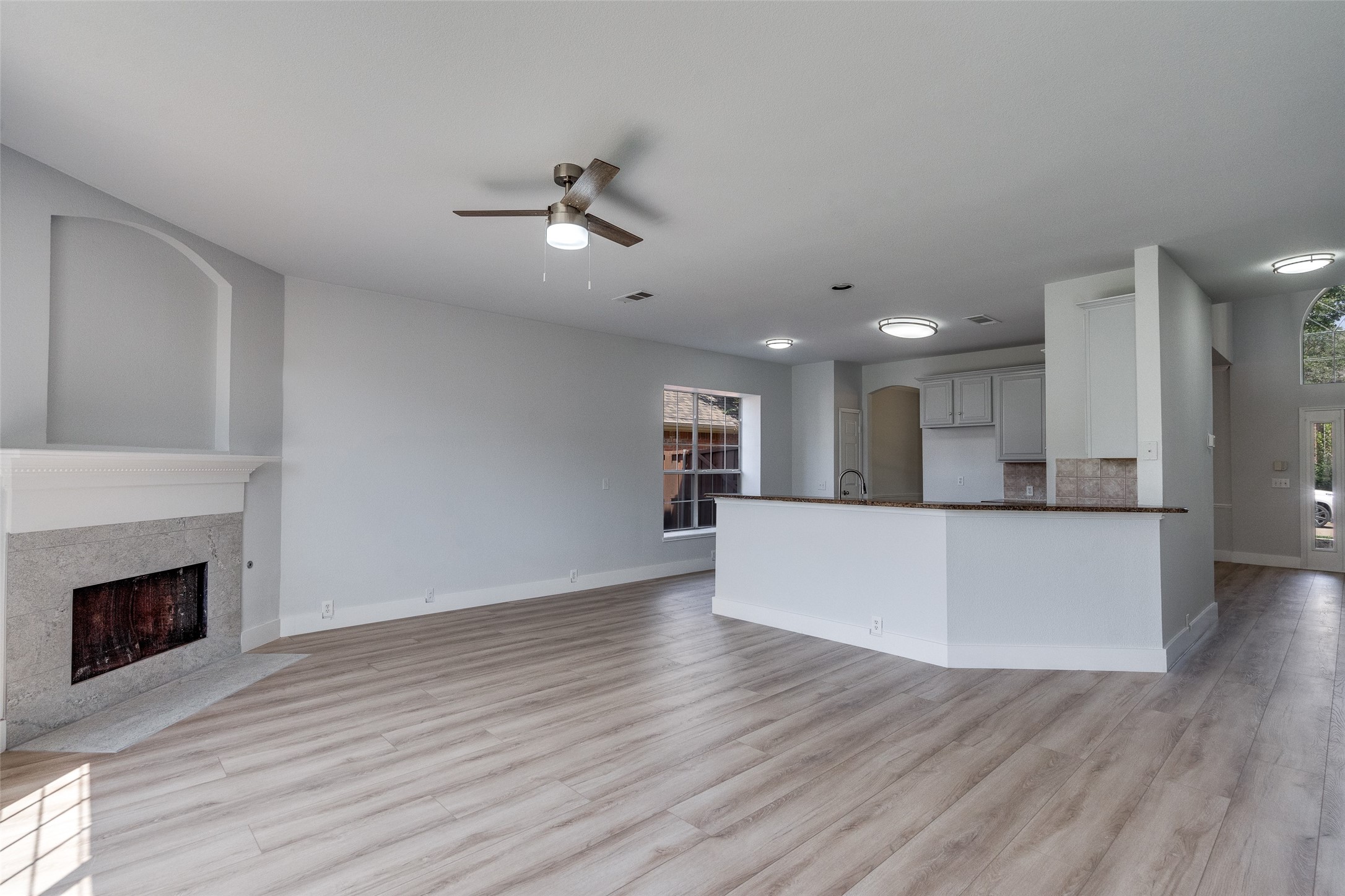 2320 Cimmaron Drive