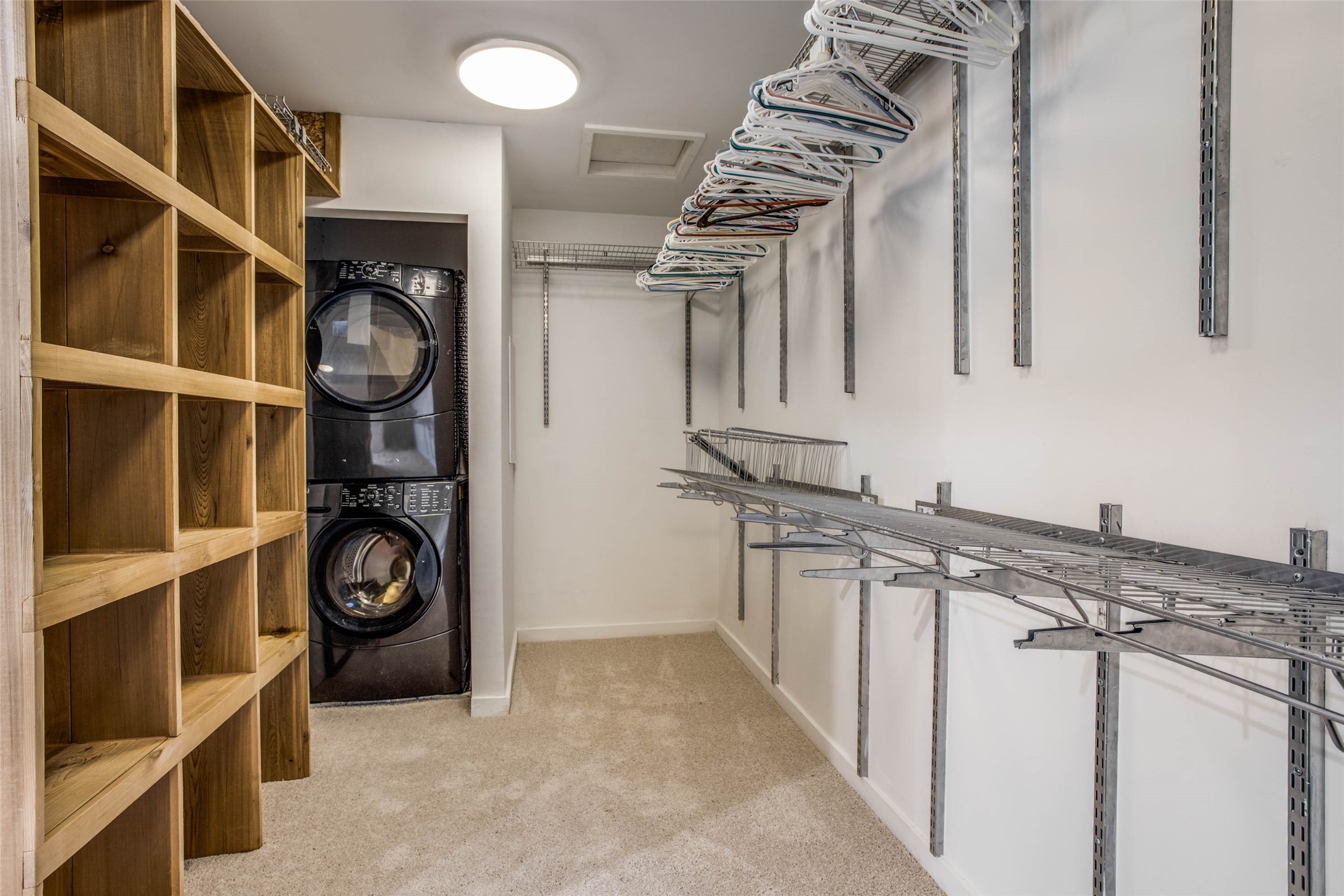 4231 Travis Street 2