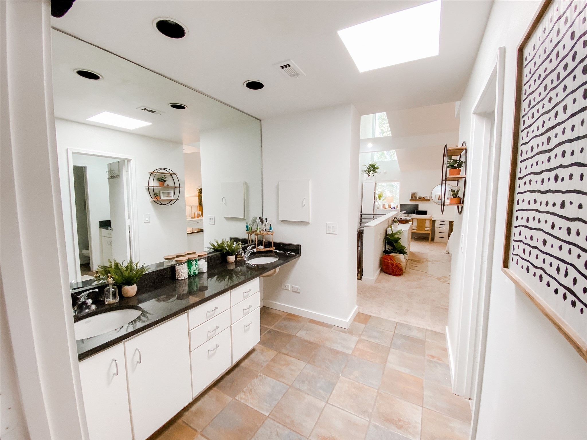 4231 Travis Street 2