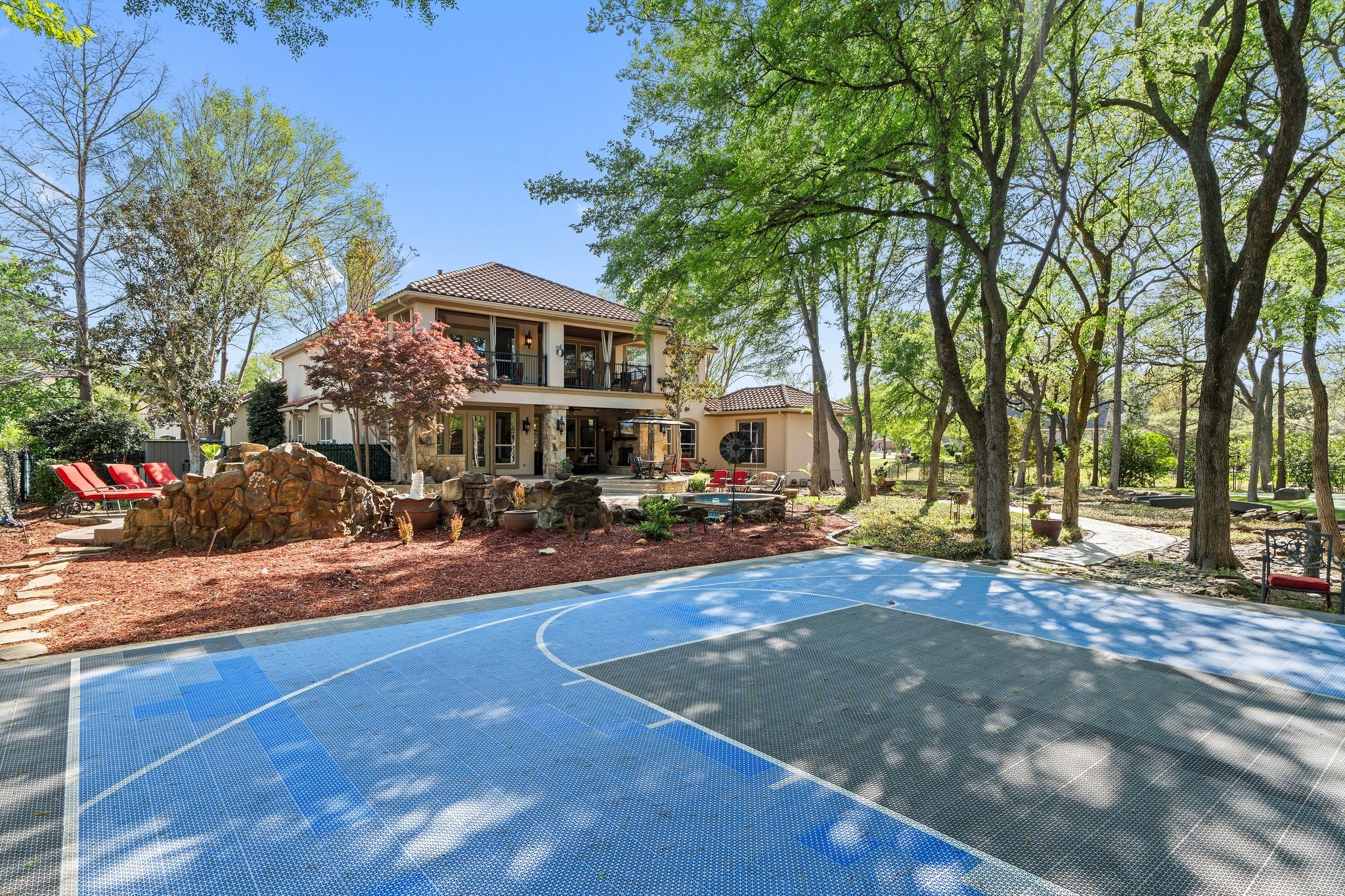 710 Deer Hollow Boulevard