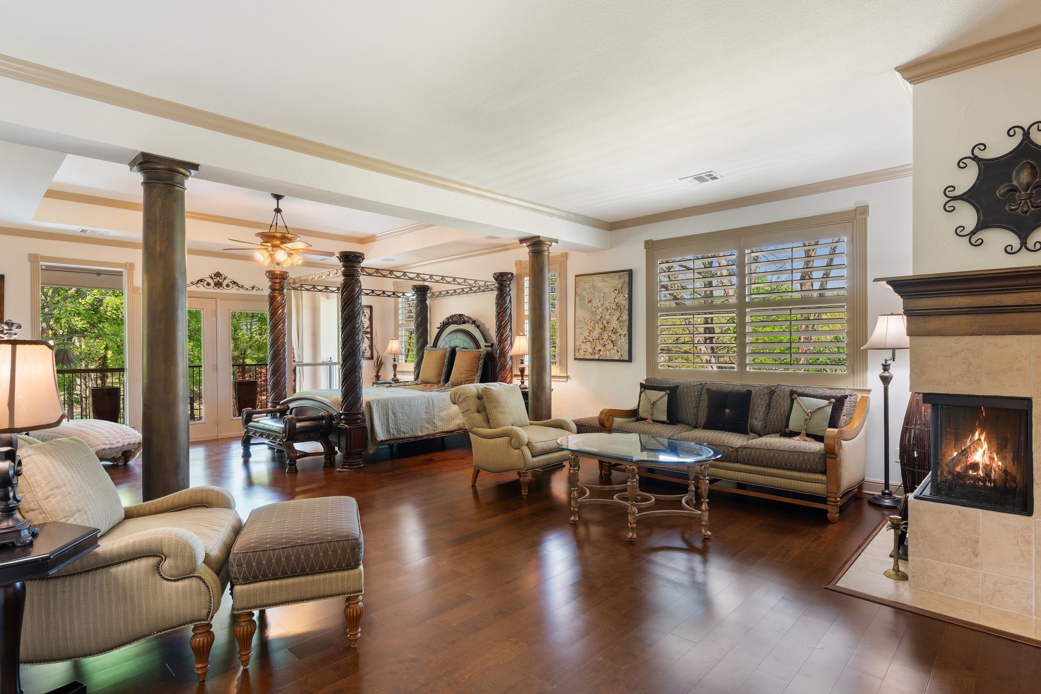 710 Deer Hollow Boulevard