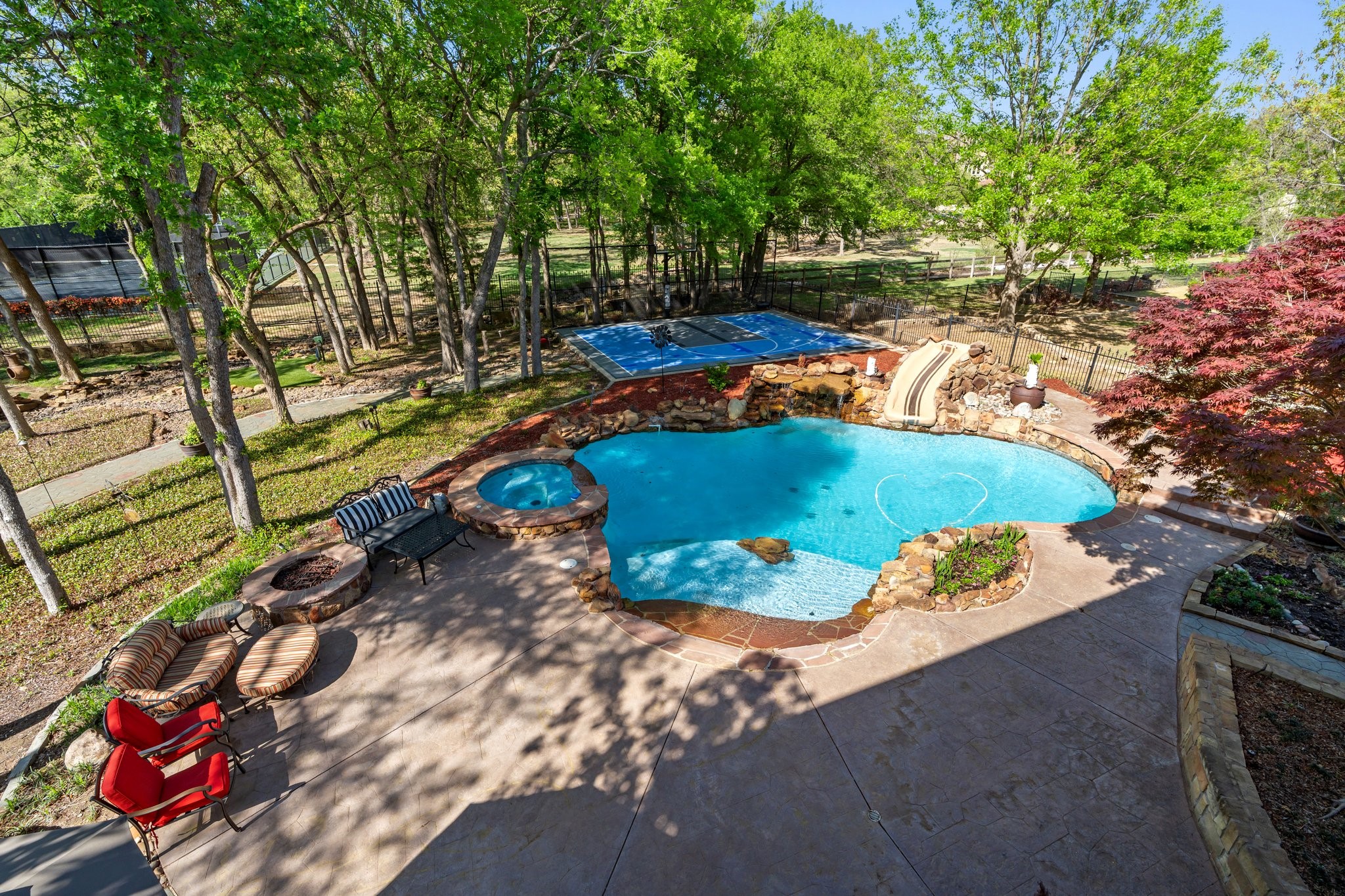 710 Deer Hollow Boulevard