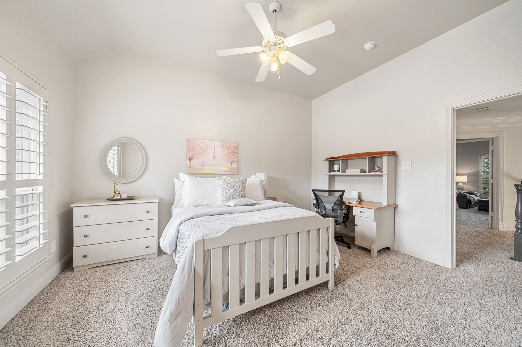 616 Honeysuckle Hollow