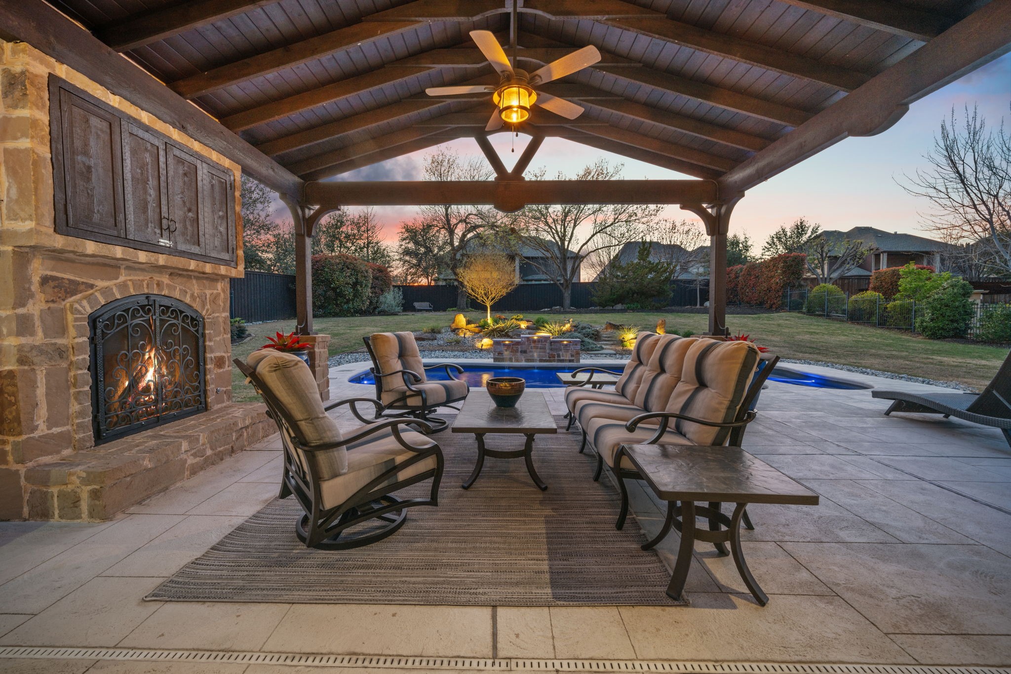 616 Honeysuckle Hollow