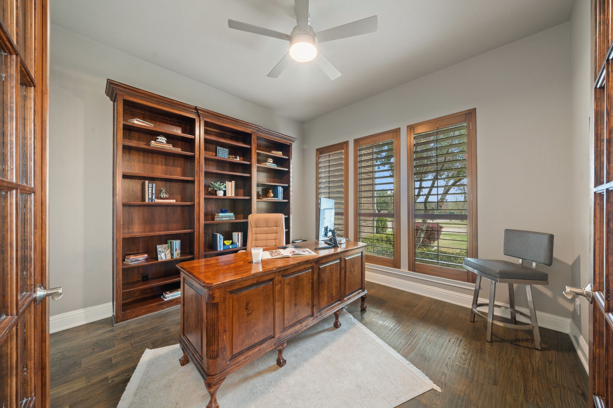 616 Honeysuckle Hollow