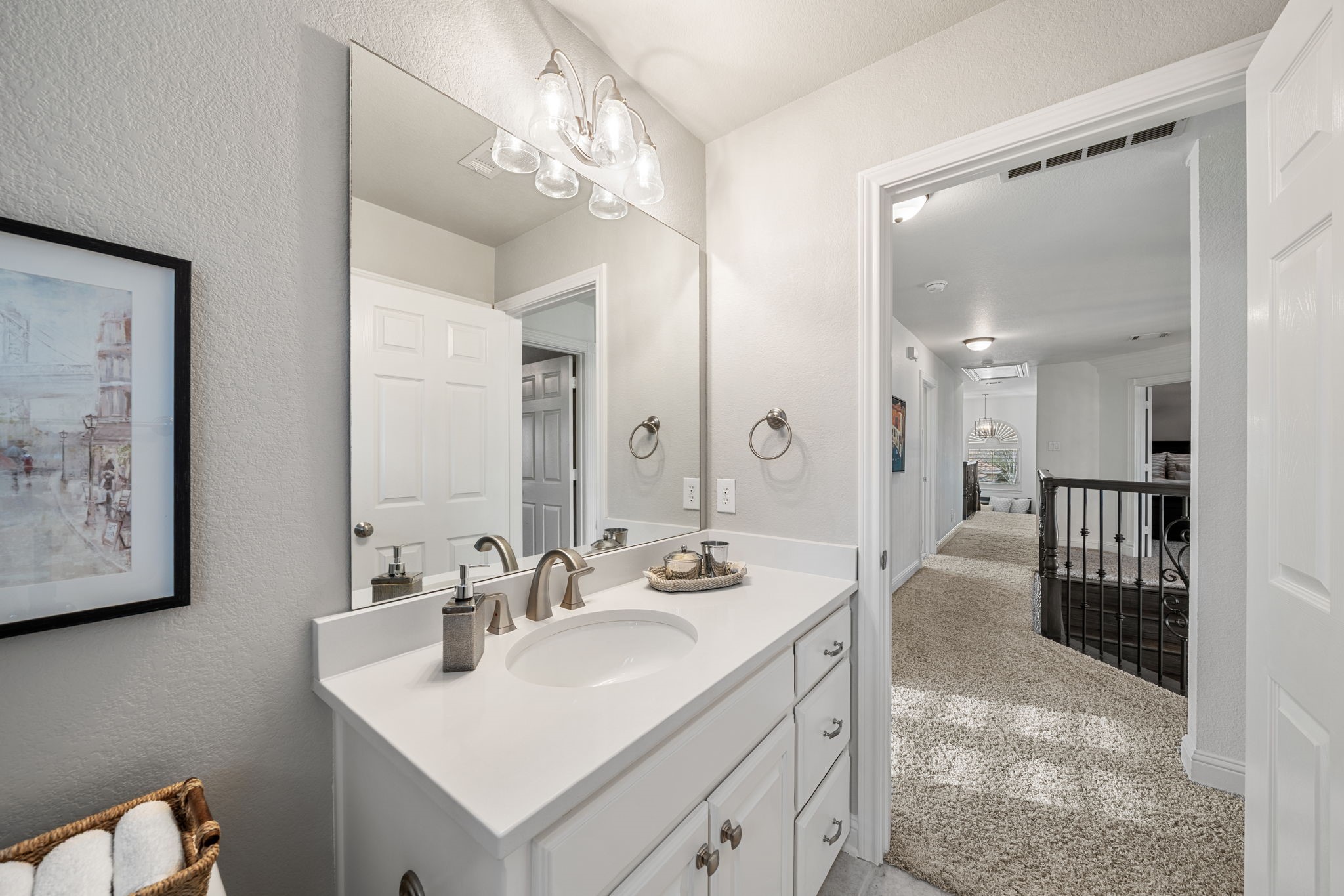 616 Honeysuckle Hollow