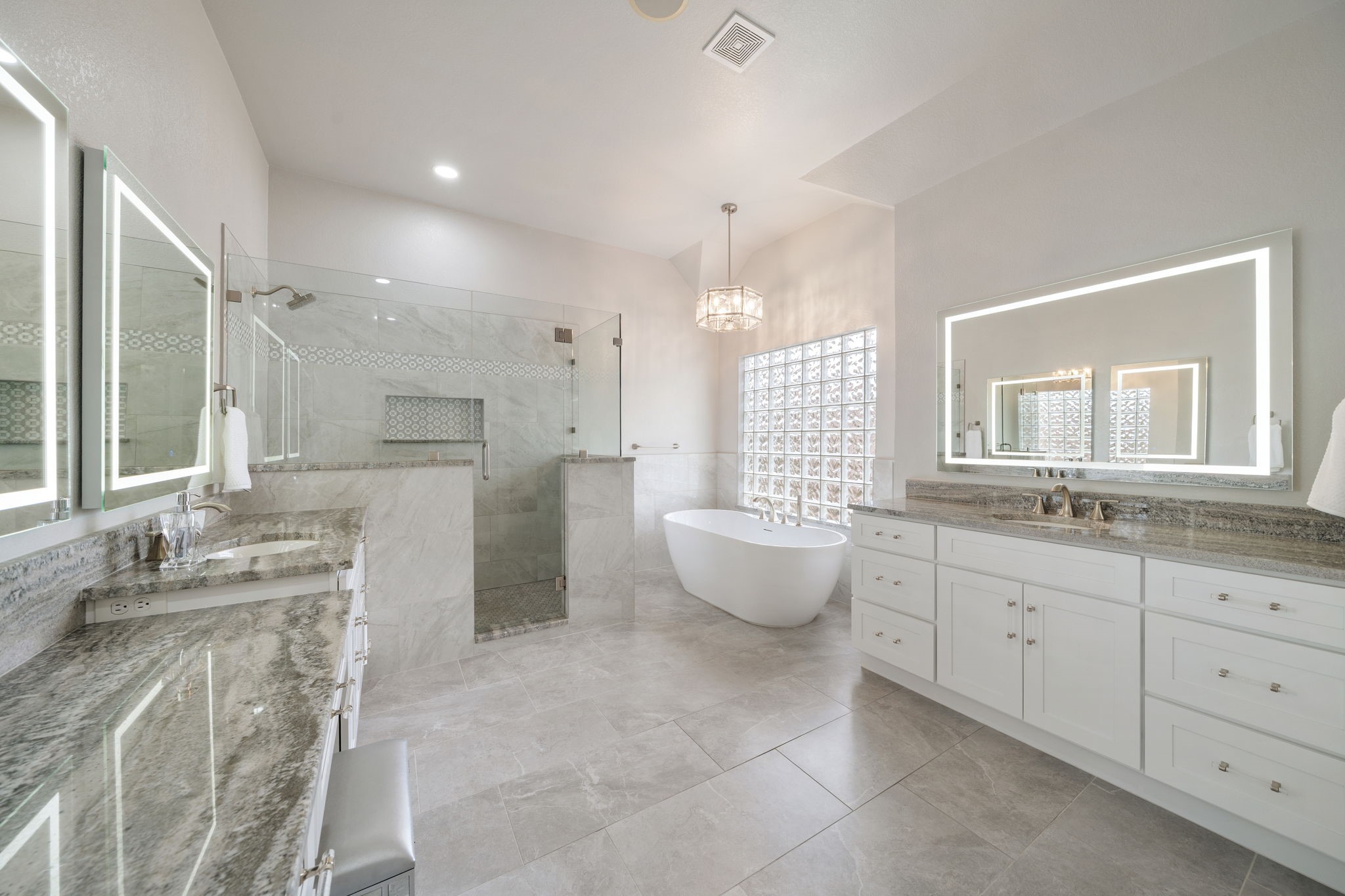 616 Honeysuckle Hollow