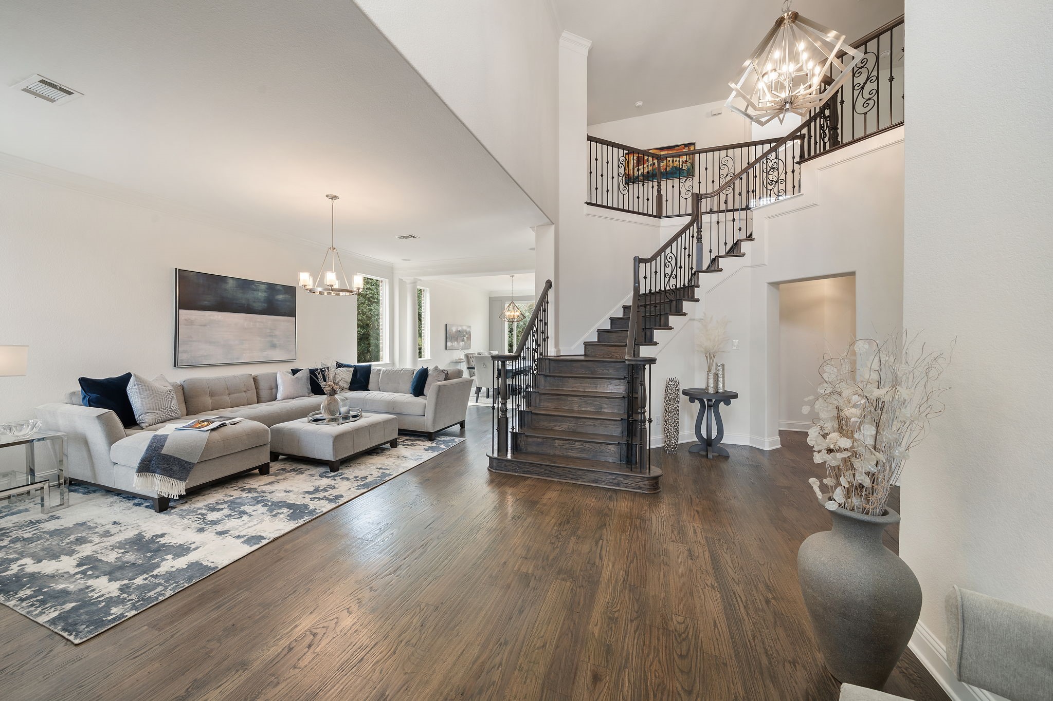 616 Honeysuckle Hollow