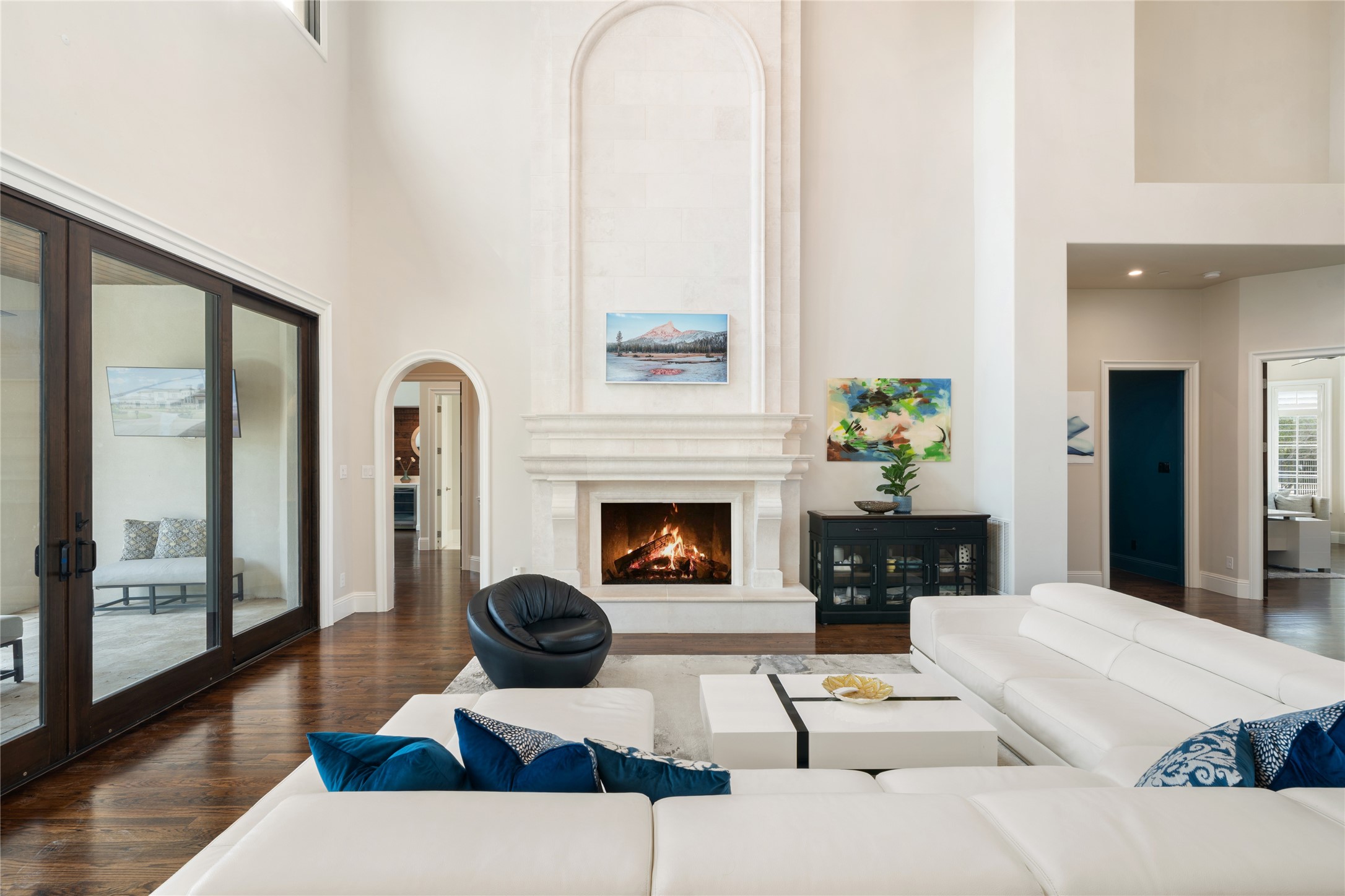 2202 Barcelona Court