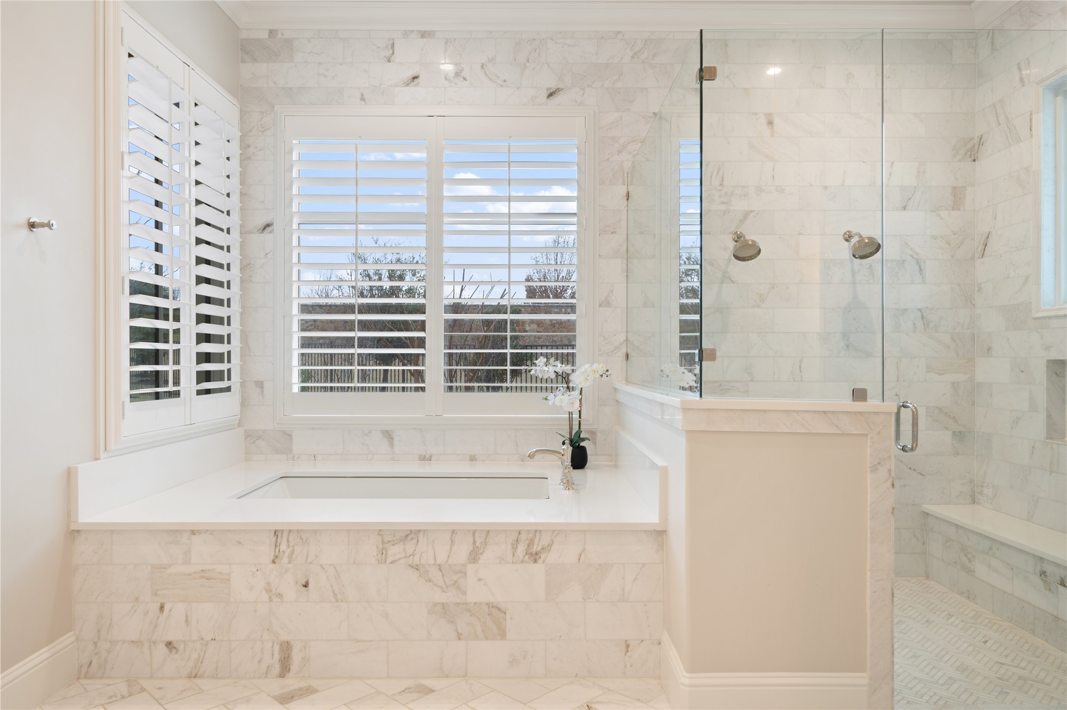 2202 Barcelona Court