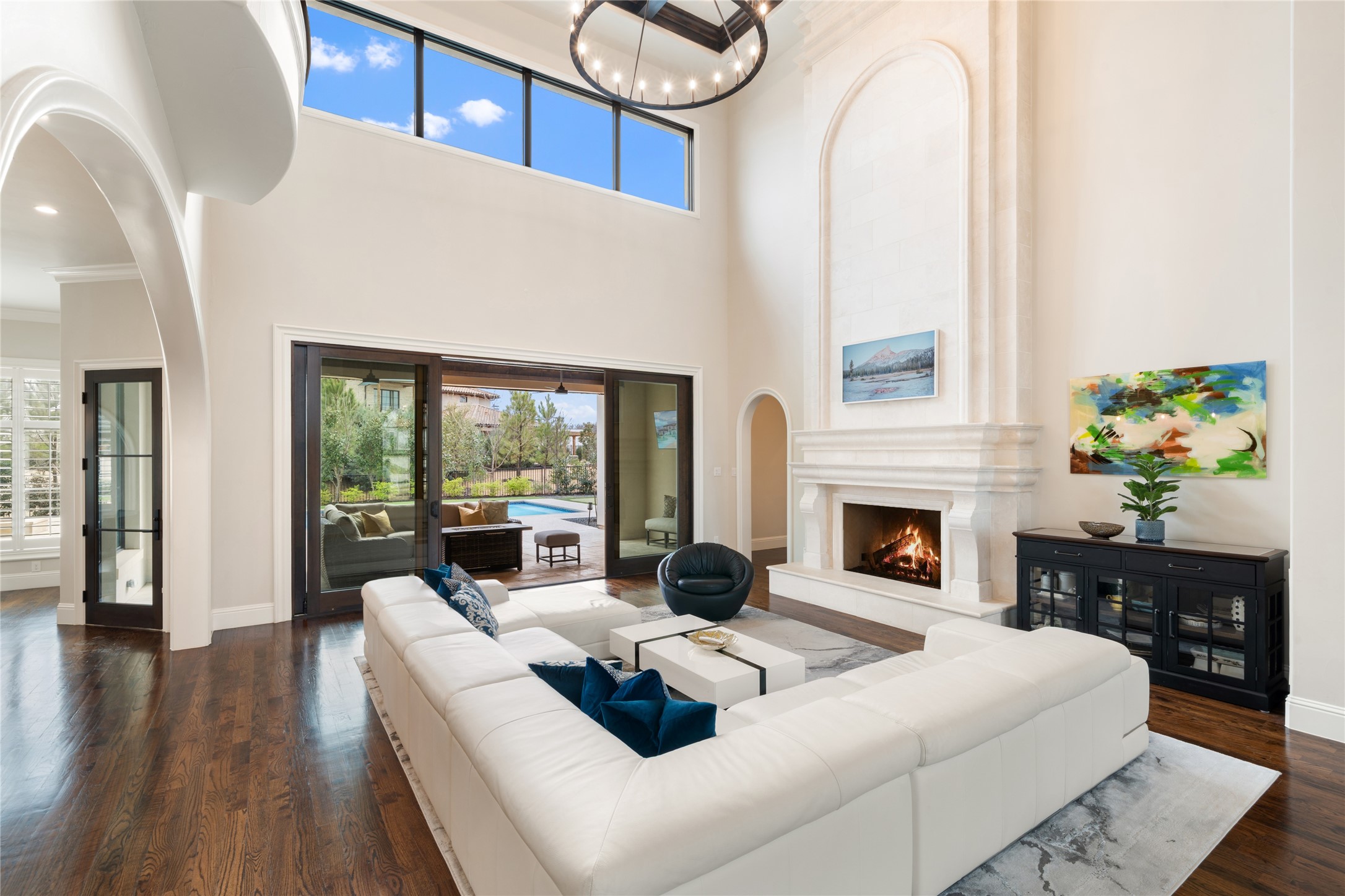 2202 Barcelona Court