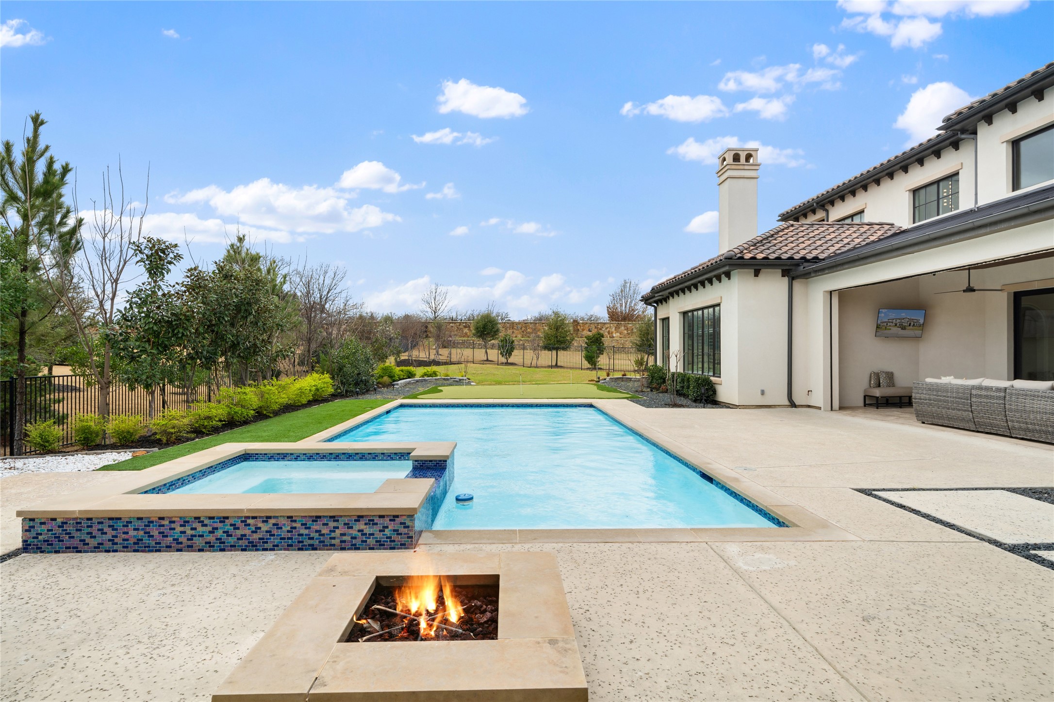 2202 Barcelona Court