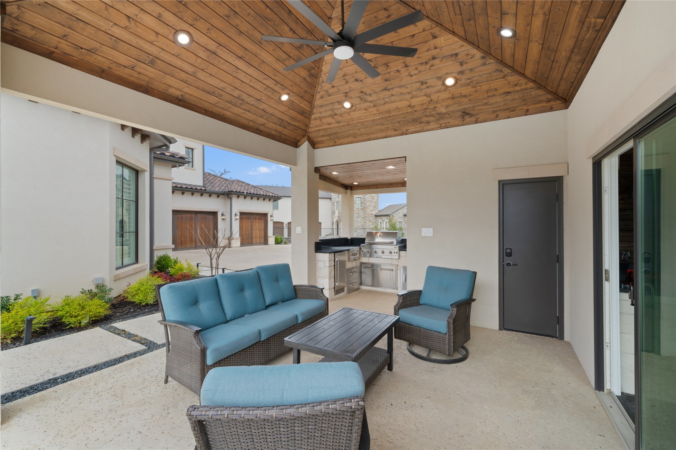 2202 Barcelona Court