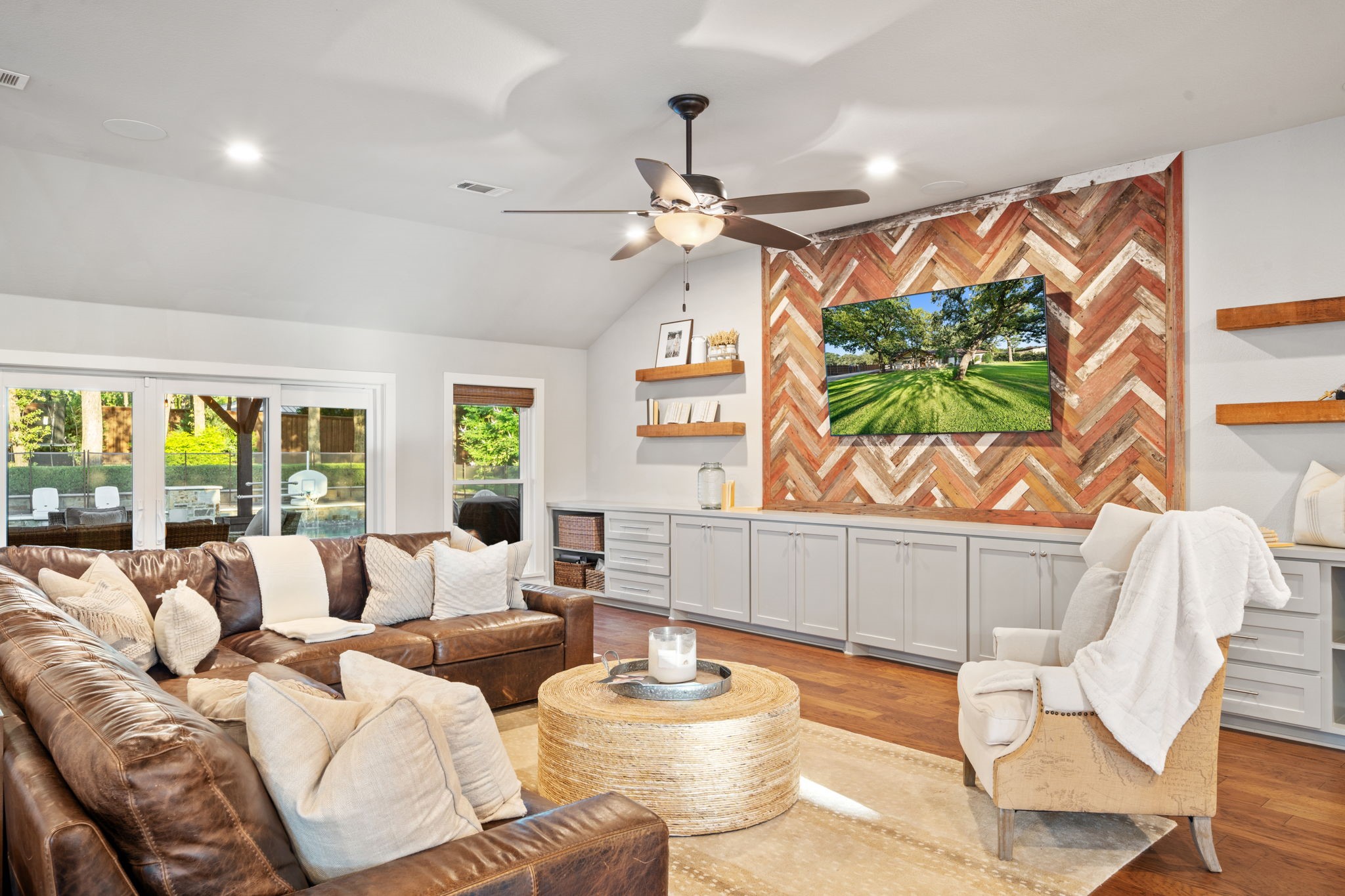 1287 Sunshine Lane