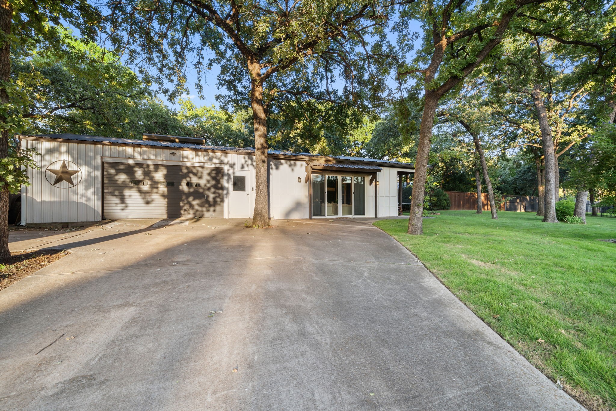 1287 Sunshine Lane