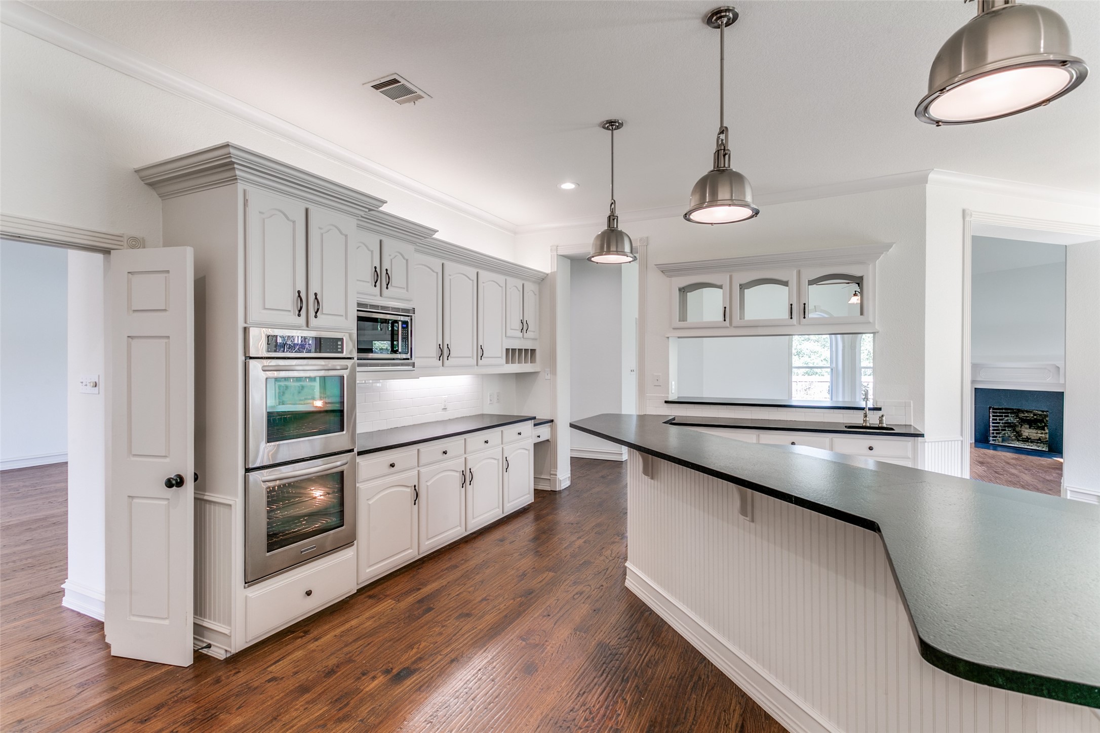 1015 Brazos Drive