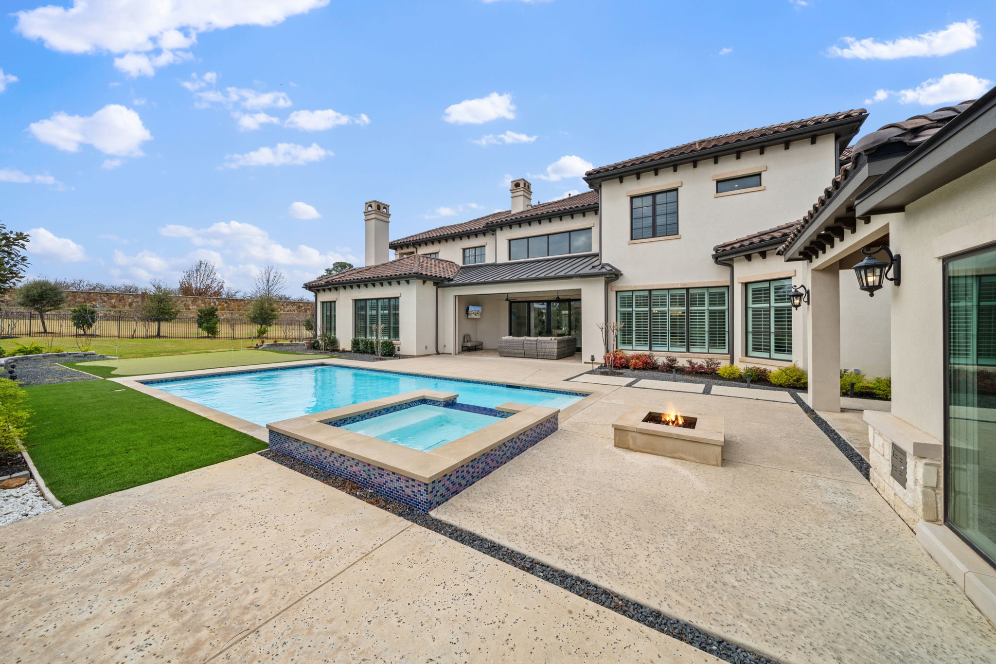 2202 Barcelona Court