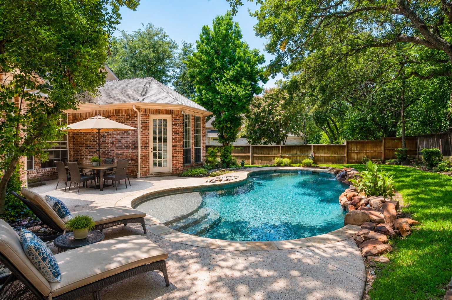 1112 Longford Circle
