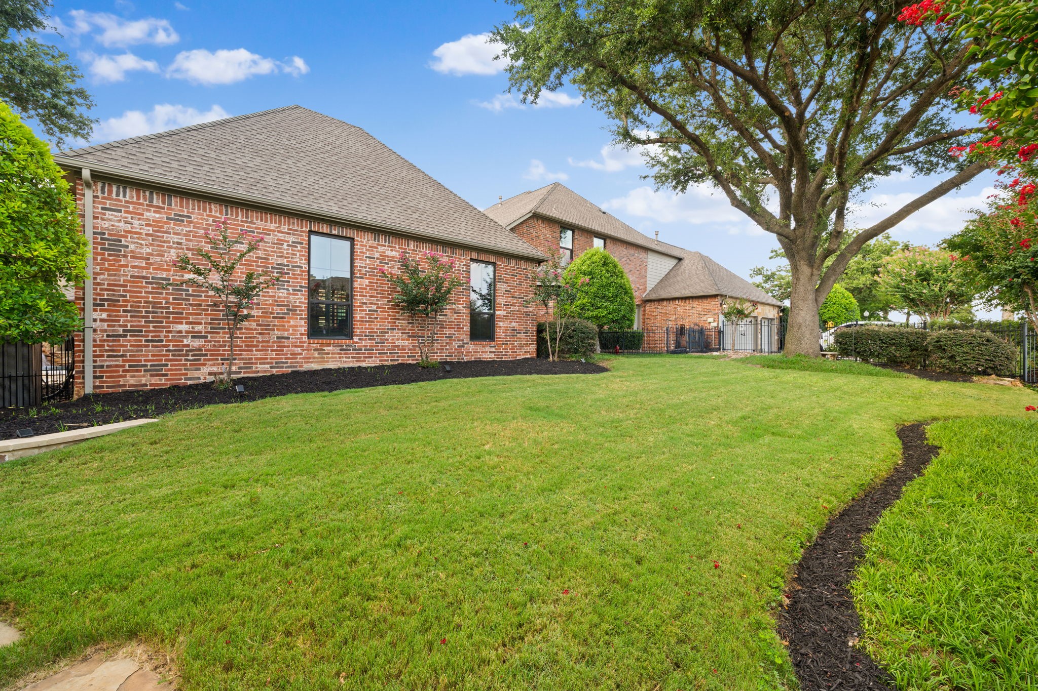 400 Indian Paintbrush Way