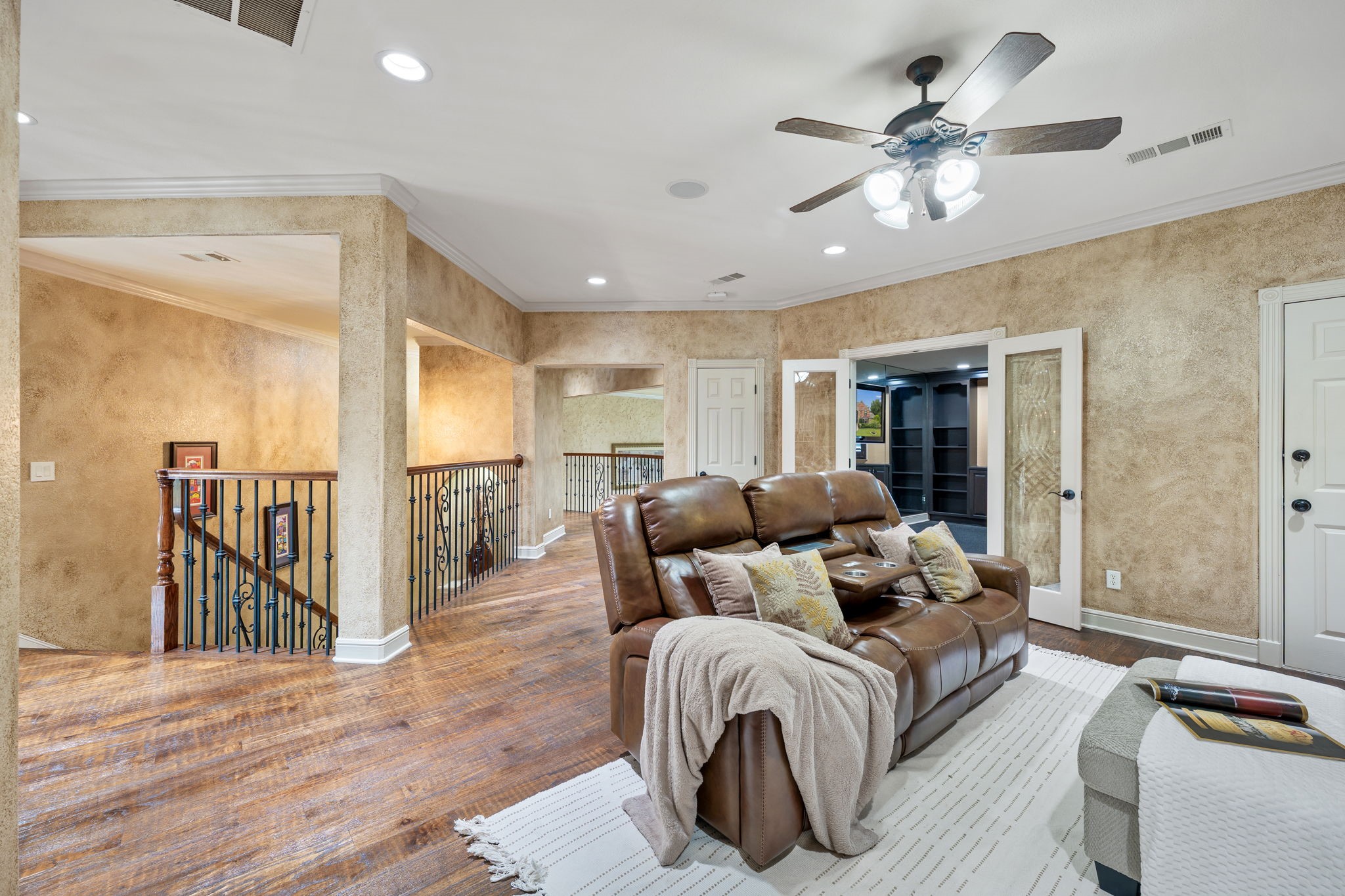 400 Indian Paintbrush Way