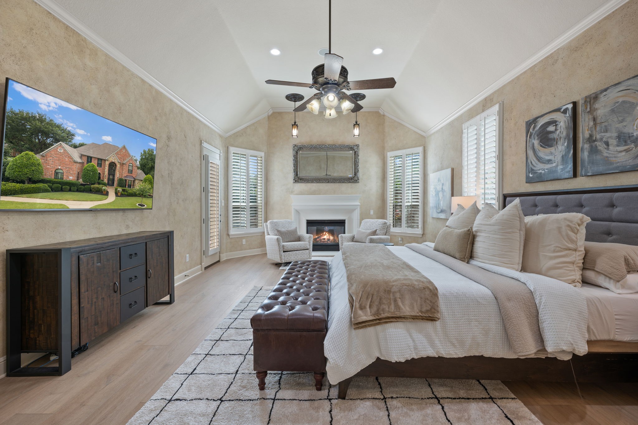 400 Indian Paintbrush Way