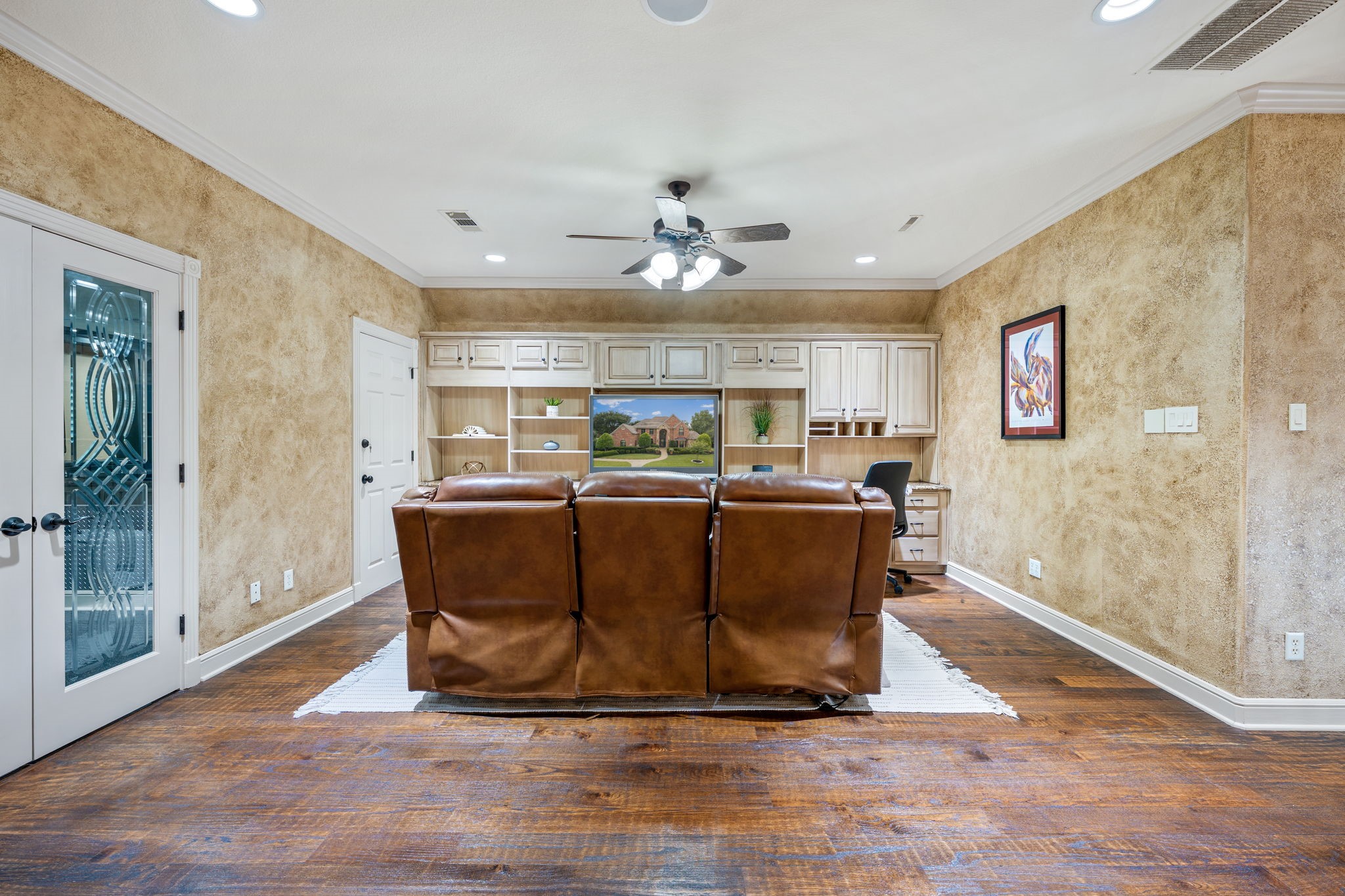 400 Indian Paintbrush Way