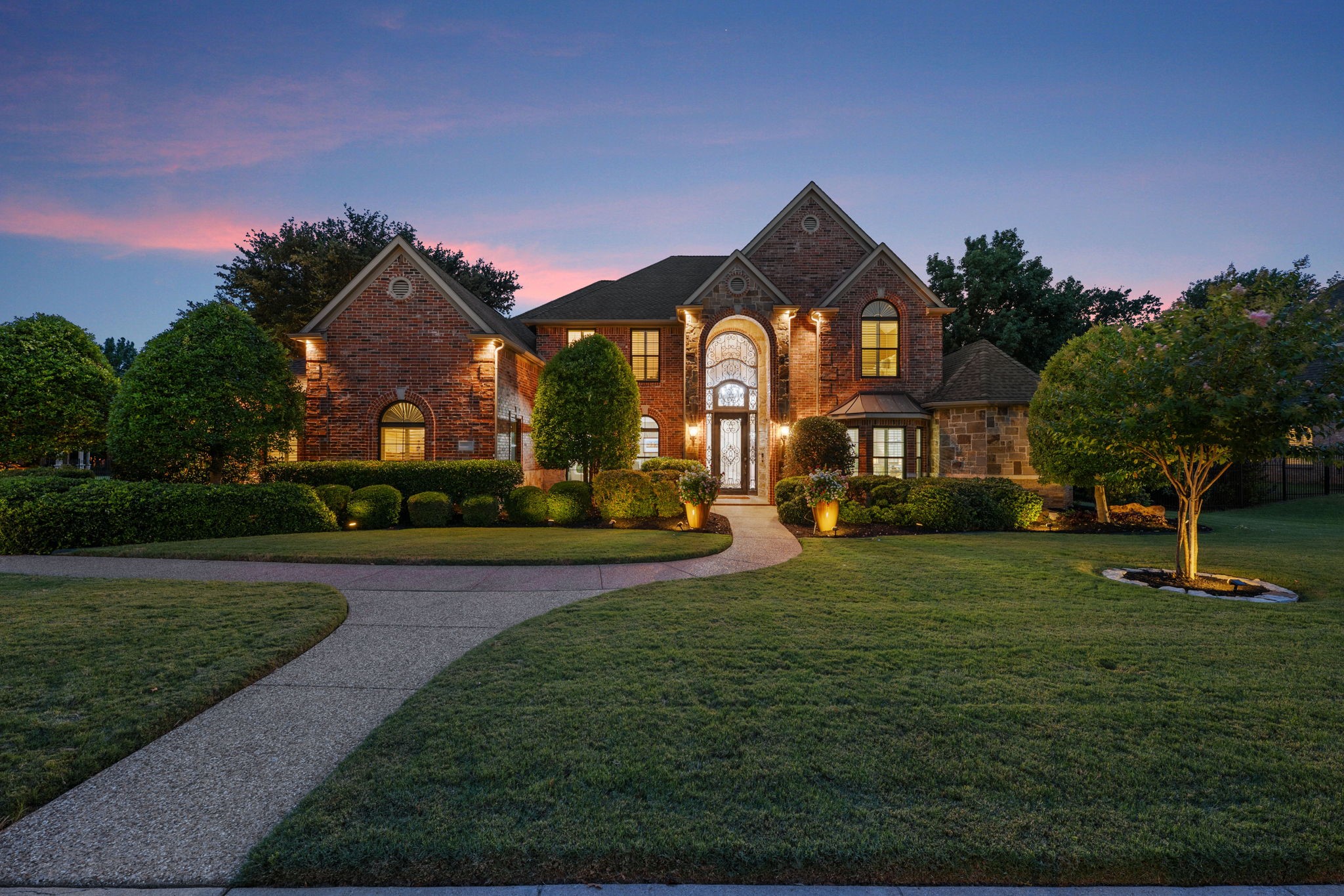 400 Indian Paintbrush Way