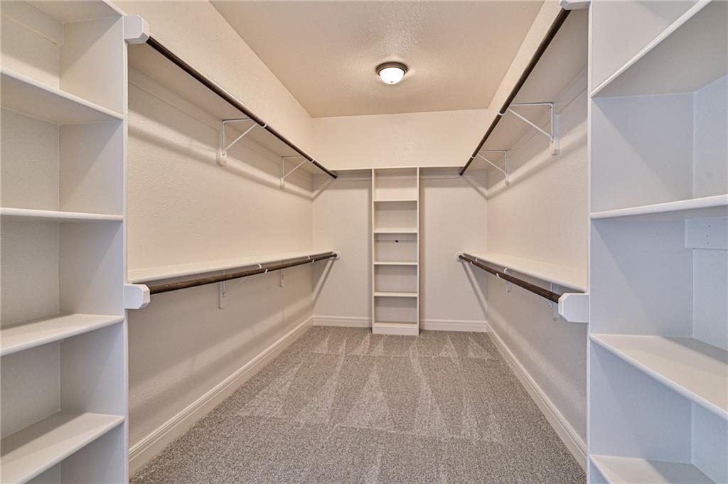 10323 N Winchester Avenue