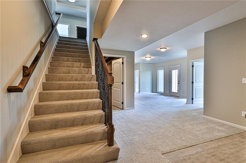 10323 N Winchester Avenue