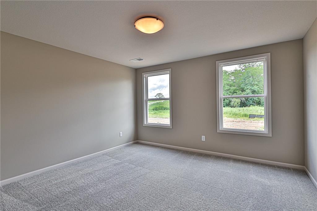 10323 N Winchester Avenue