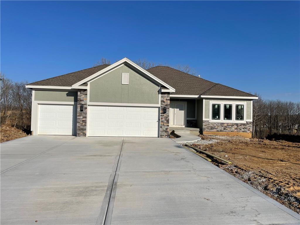 10323 N Winchester Avenue